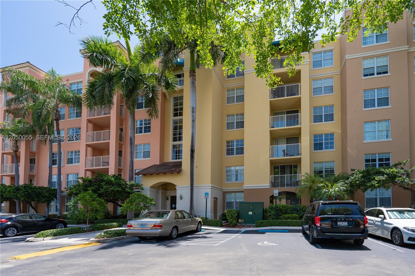 19555 E Country Club Dr # 8405, Aventura FL 33180