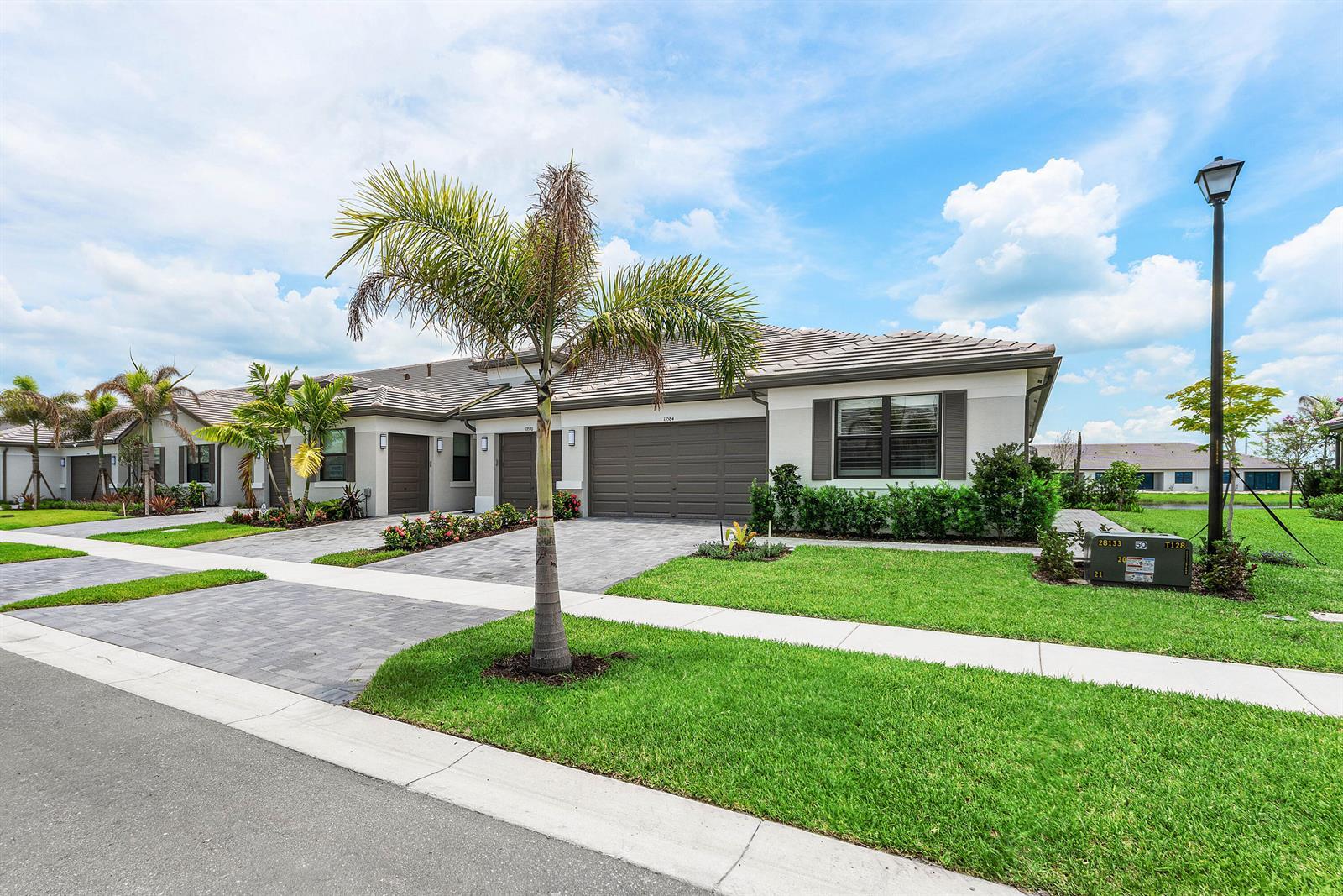 13584 SW Starkissed Lane, Port St. Lucie FL 34987 photo 3