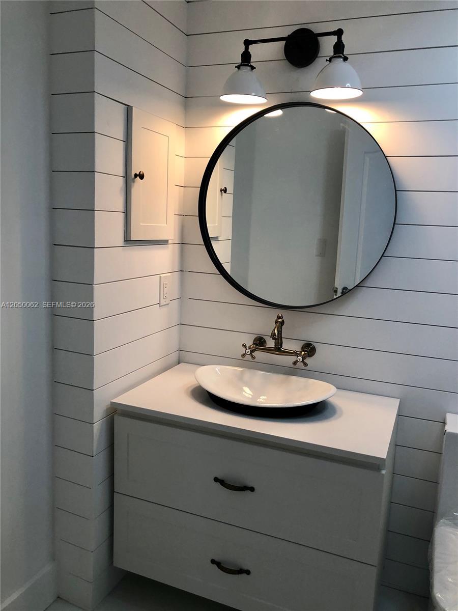 5077 NW 7th St # 801, Miami FL 33126 photo 5