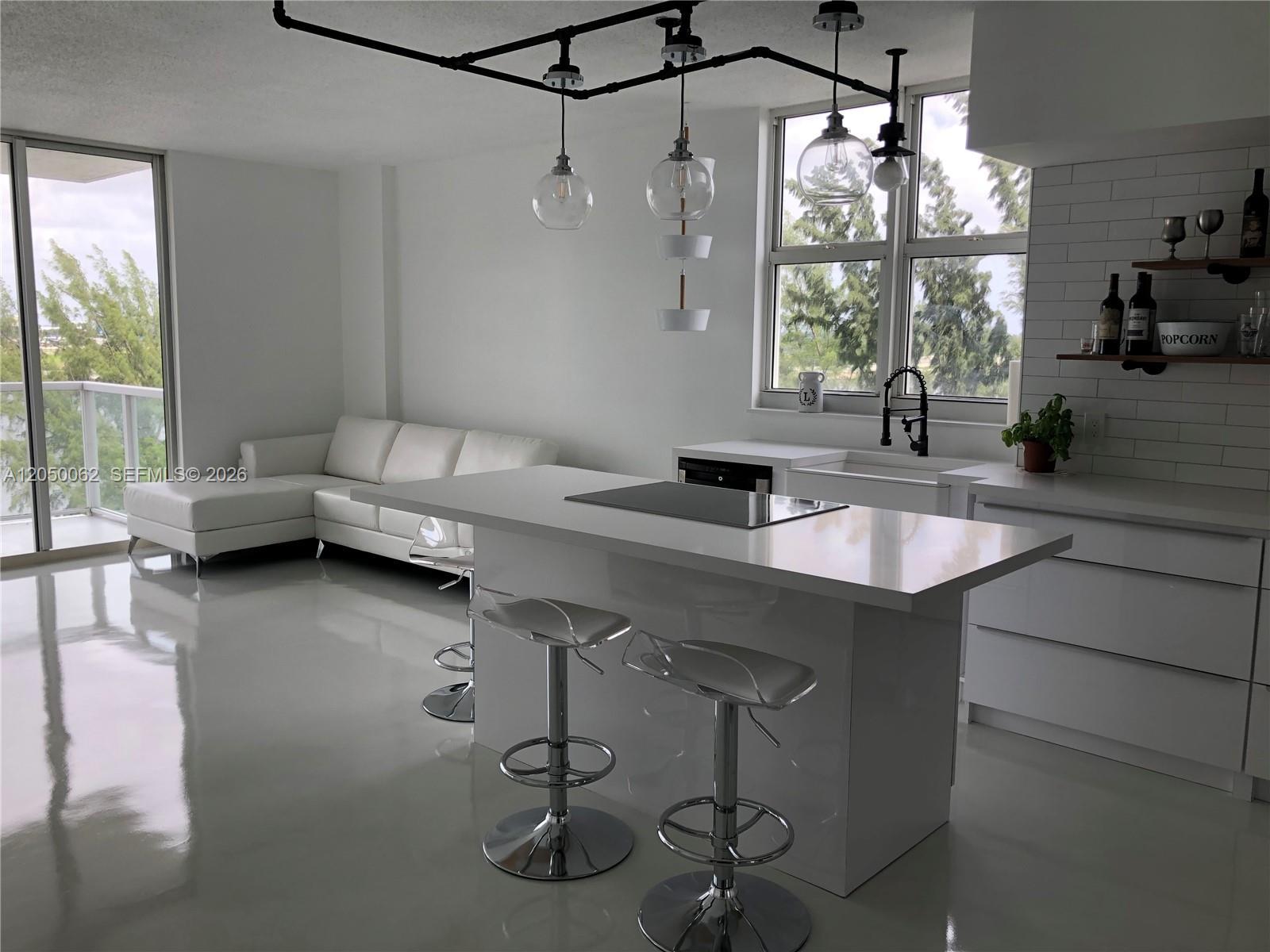 5077 NW 7th St # 801, Miami FL 33126 photo 4