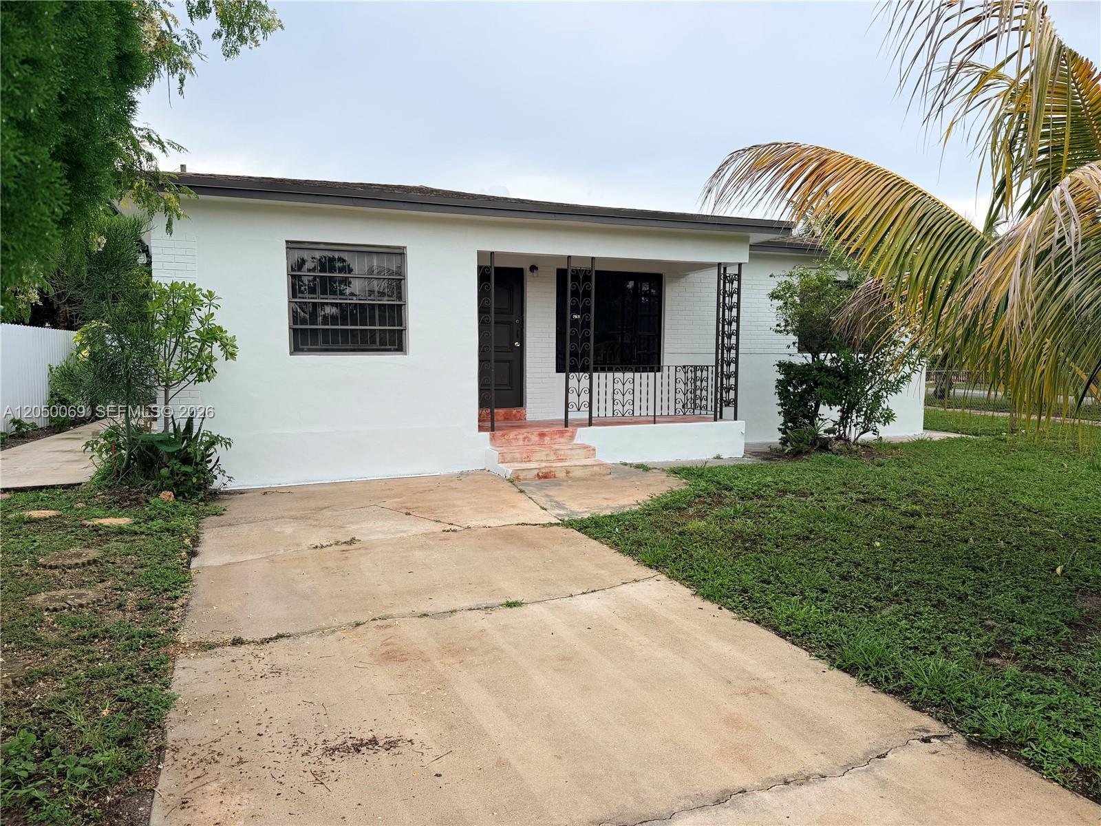 341 Aladdin St, Opa-Locka FL 33054 photo 2