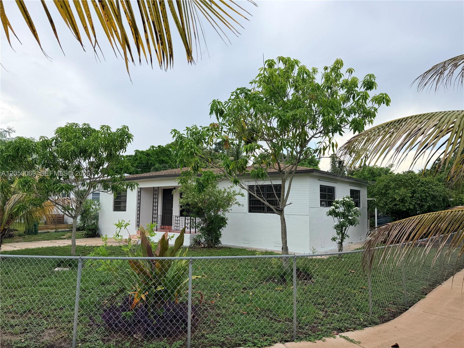 341 Aladdin St, Opa-Locka FL 33054 photo 3