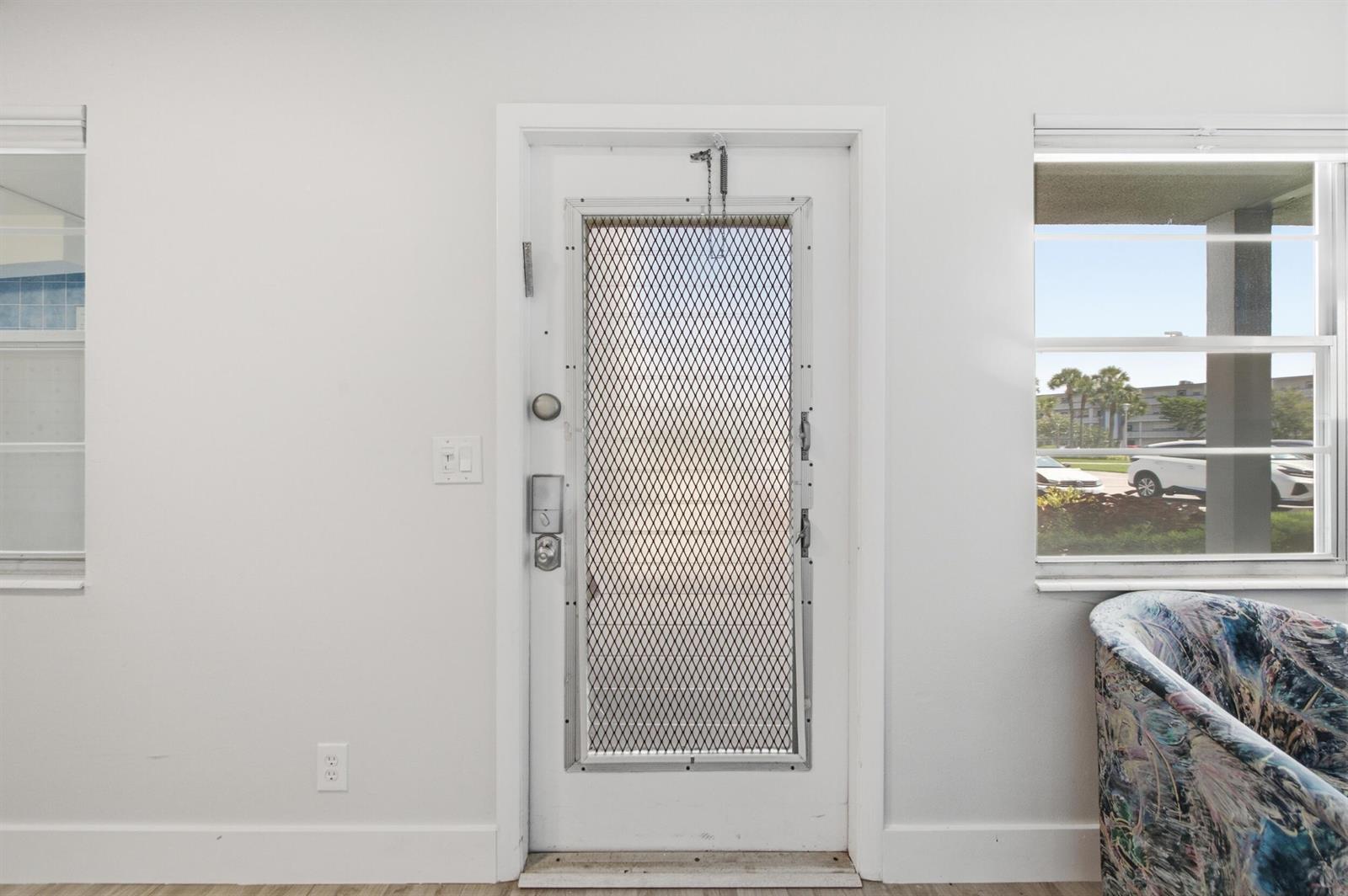 1048 Lincoln C, Boca Raton FL 33434 photo 3