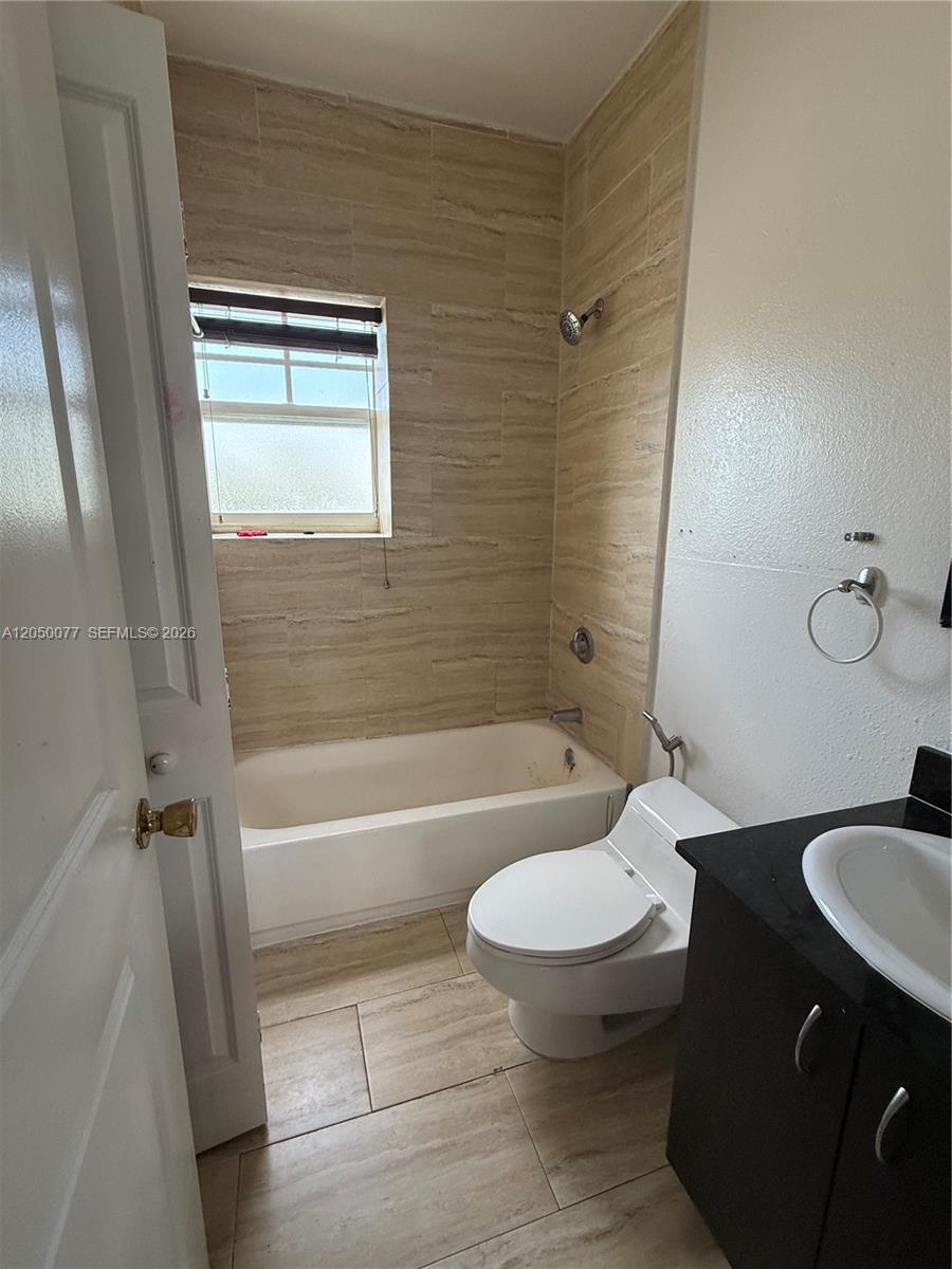 1330 Pennsylvania Ave # 303, Miami Beach FL 33139 photo 2