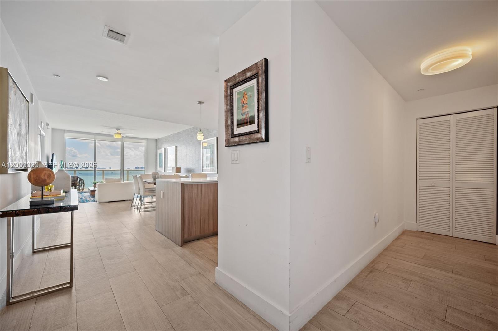 600 NE 27th St # 1402, Miami FL 33137 photo 4