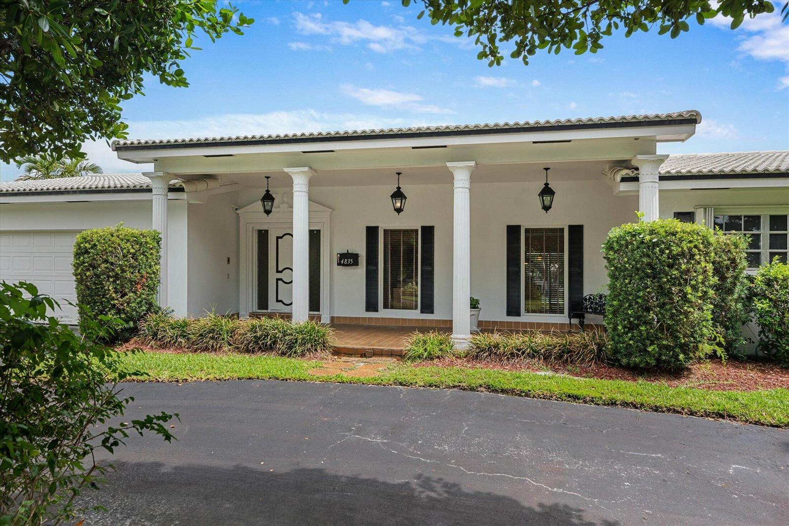 4835 Pierce Street, Hollywood FL 33021 photo 3