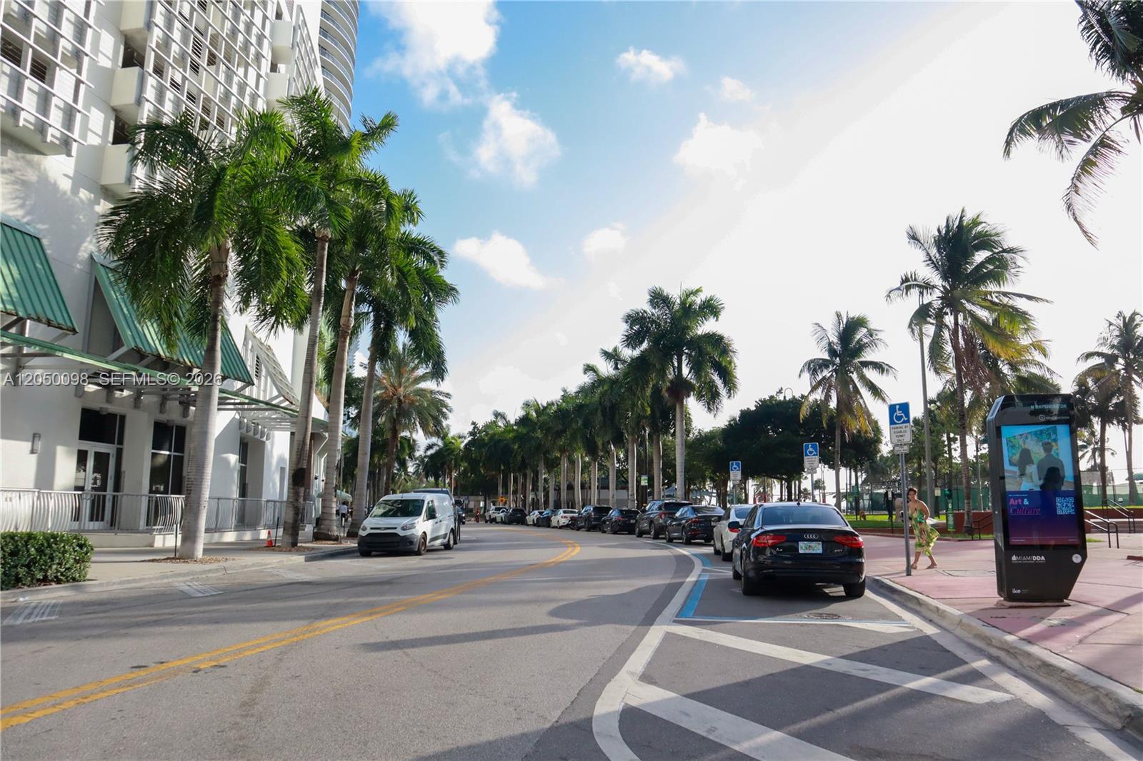 1750 N Bayshore Dr # 3411, Miami FL 33132 photo 3