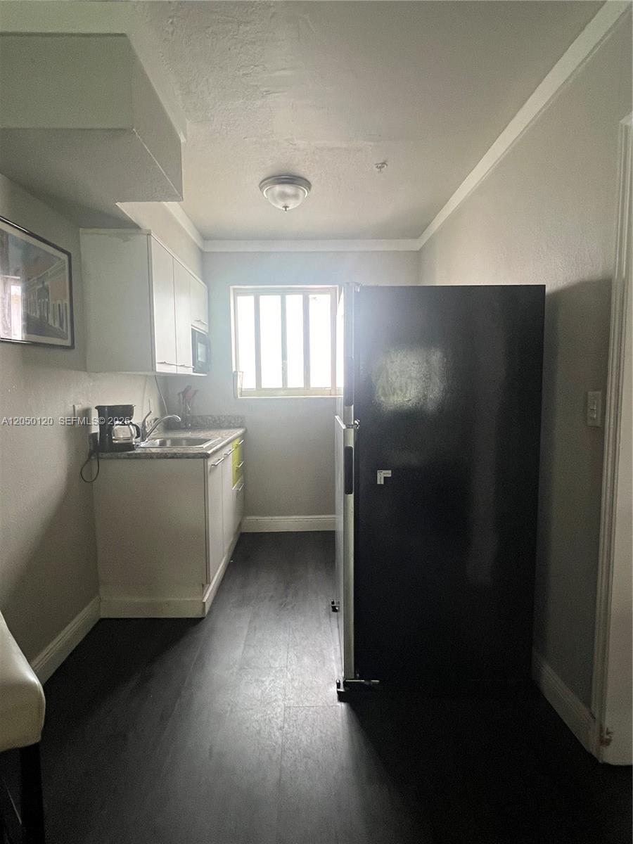 1524 Lenox Ave # 11, Miami Beach FL 33139 photo 3
