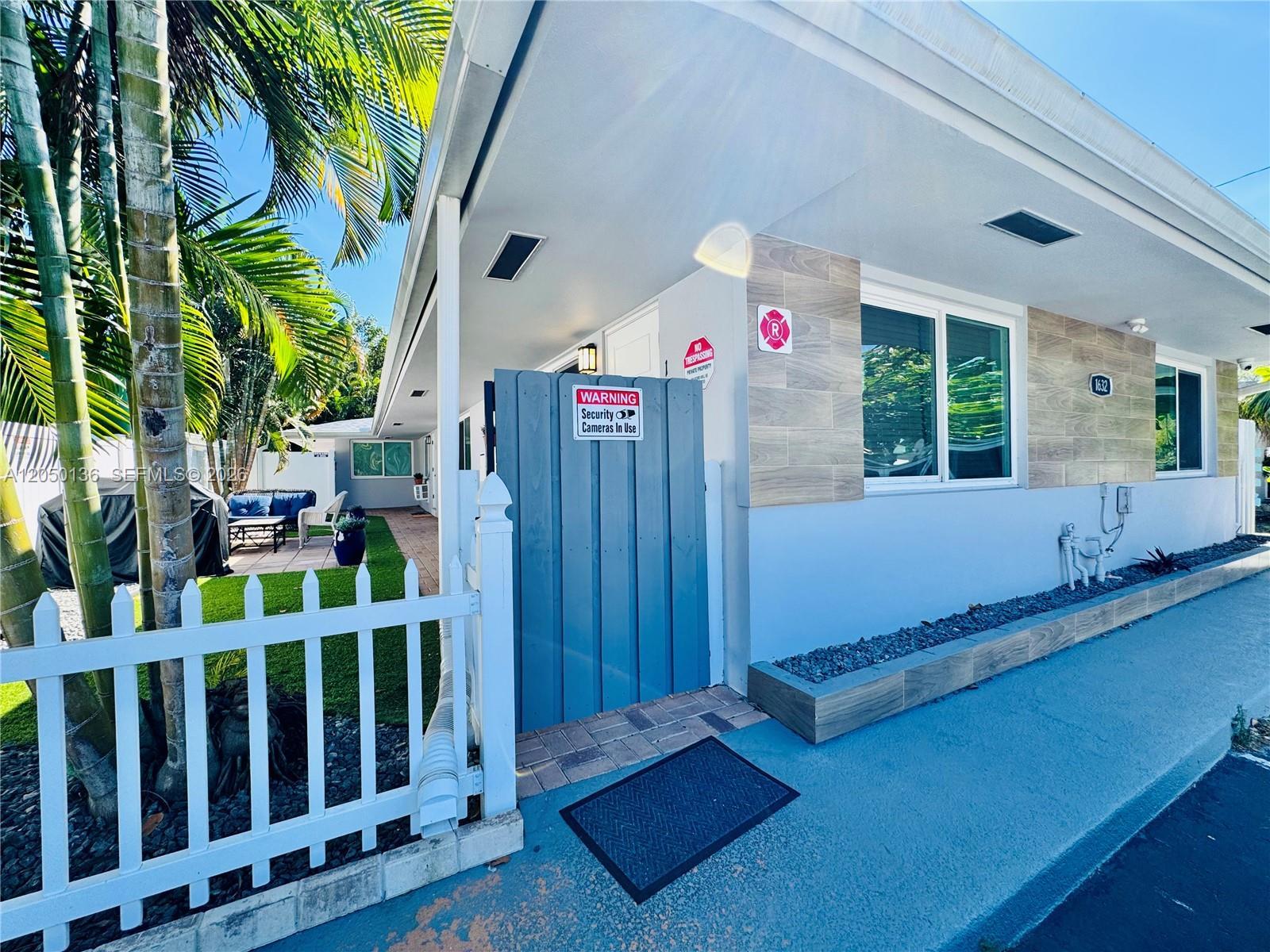 1632 NE 4th Pl # 1, Fort Lauderdale FL 33301