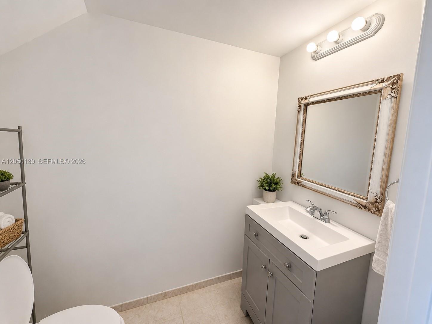 60 SW 13th St # 2613, Miami FL 33130 photo 3
