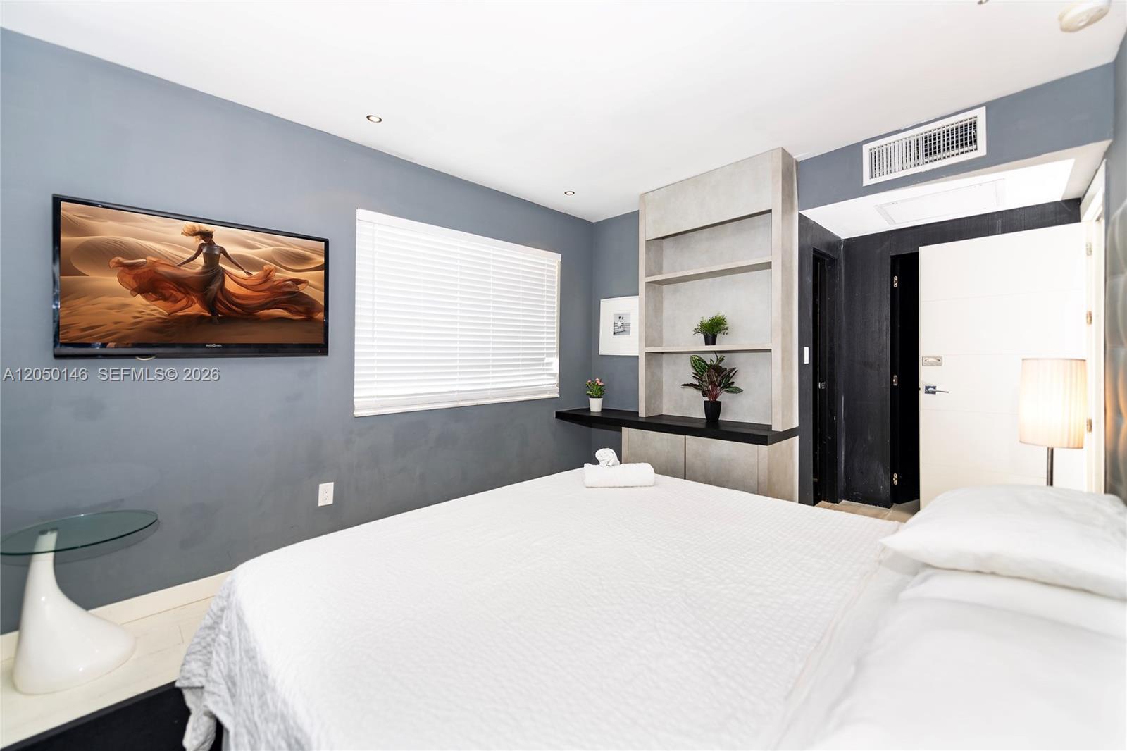 550 Michigan Ave # 2, Miami Beach FL 33139 photo 5