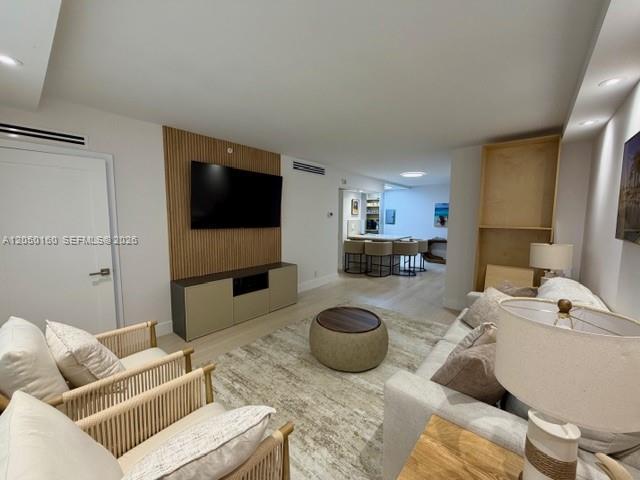 2501 S Ocean Dr, Hollywood FL 33019 photo 4