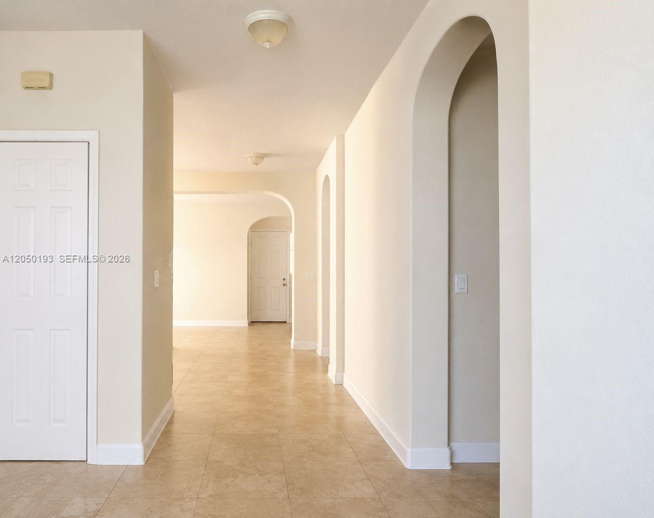 16474 SW 84th St, Miami FL 33193 photo 2