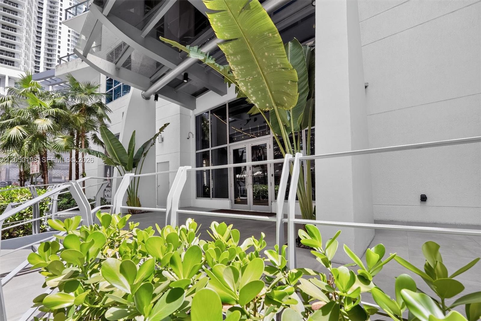 1100 S Miami Ave # 3707, Miami FL 33130 photo 4