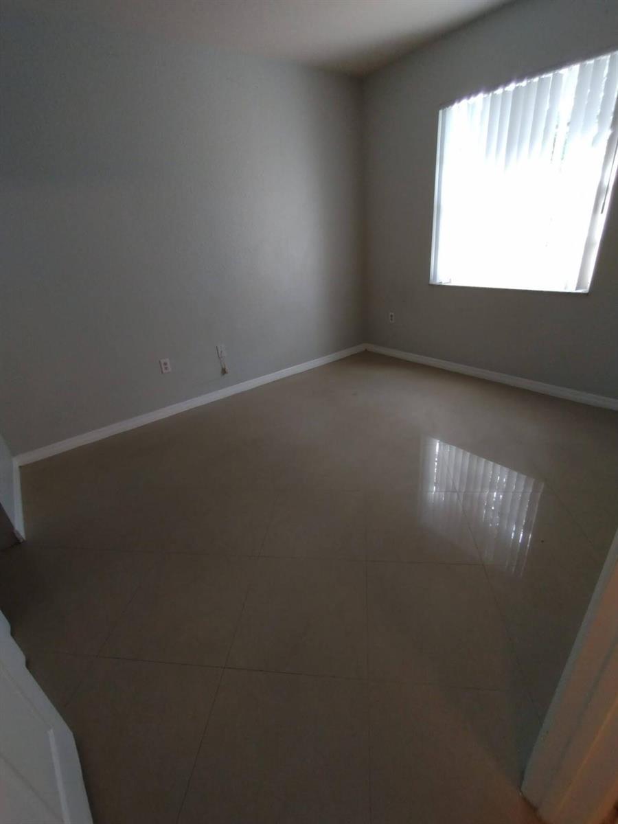 2307 Belmont Lane # 2307, North Lauderdale FL 33068 photo 4