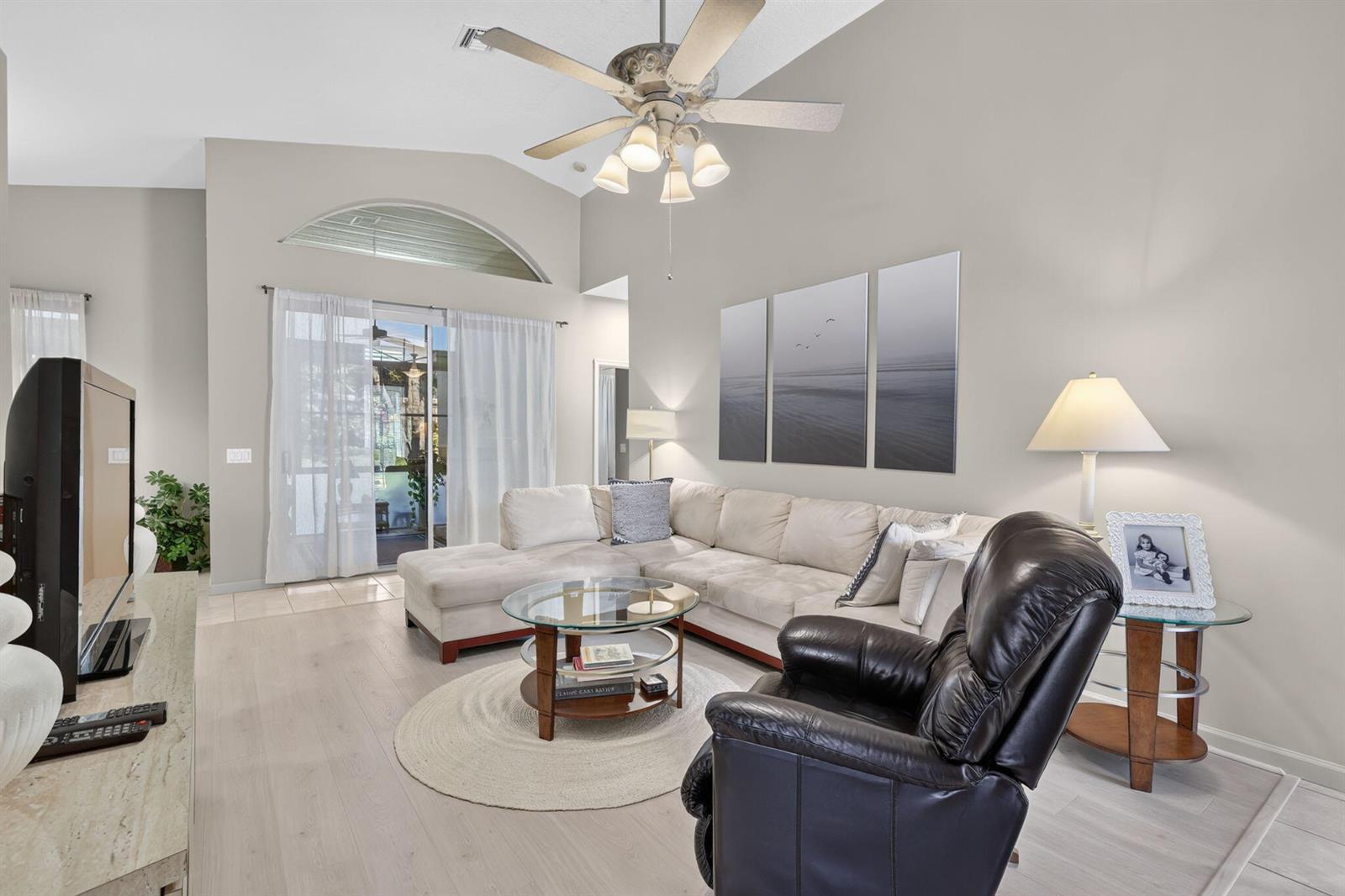 310 NW Toscane Trail, Port St. Lucie FL 34986 photo 4