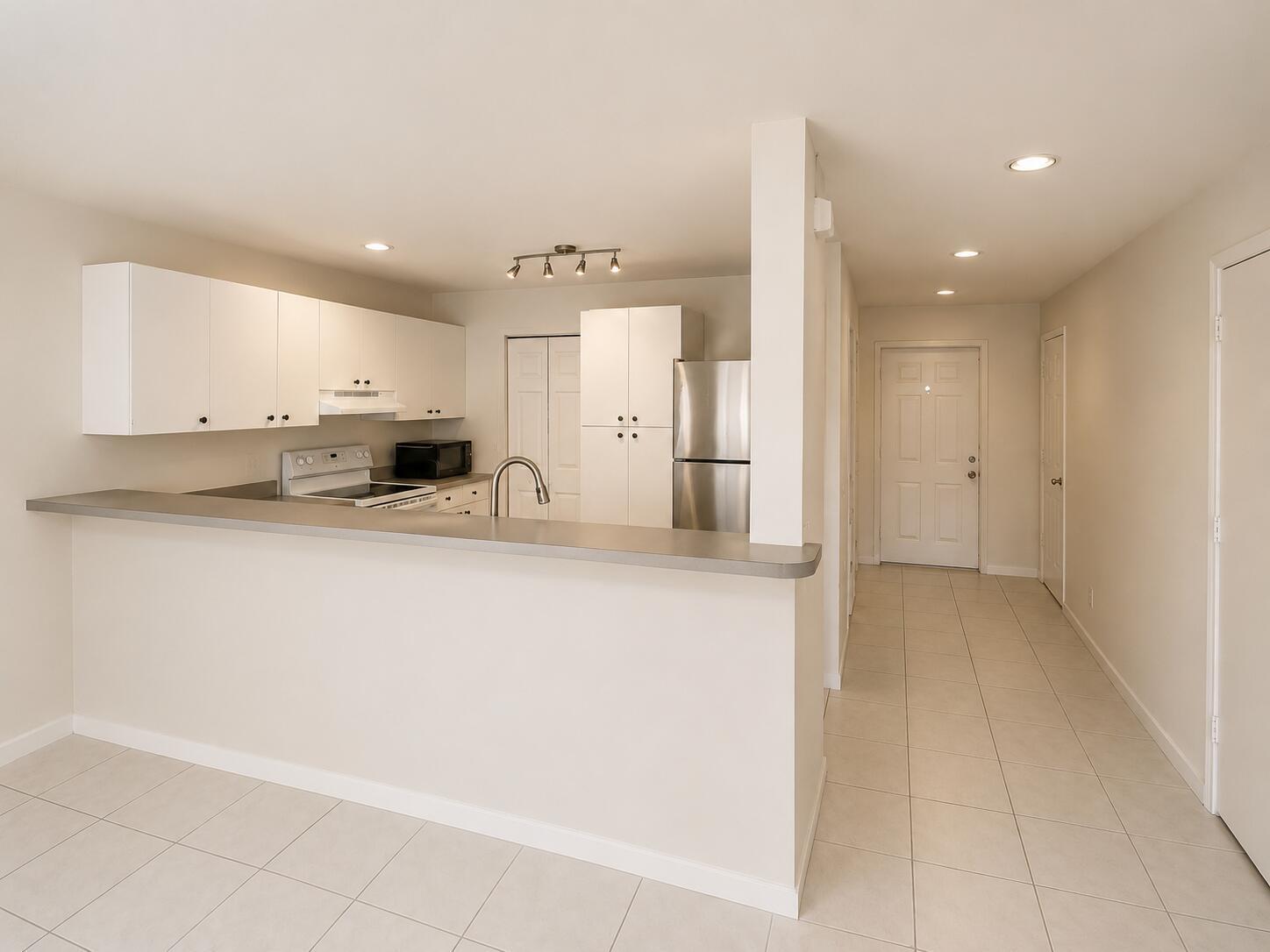 248 Avenue L, Delray Beach FL 33483 photo 4