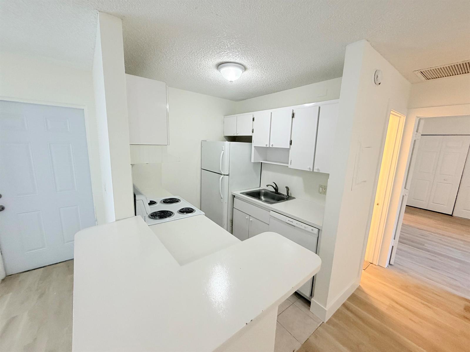 34 N Crossings Circle # D, Boynton Beach FL 33435