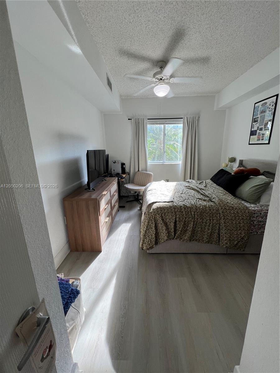 6001 SW 70th St # 421, South Miami FL 33143 photo 5