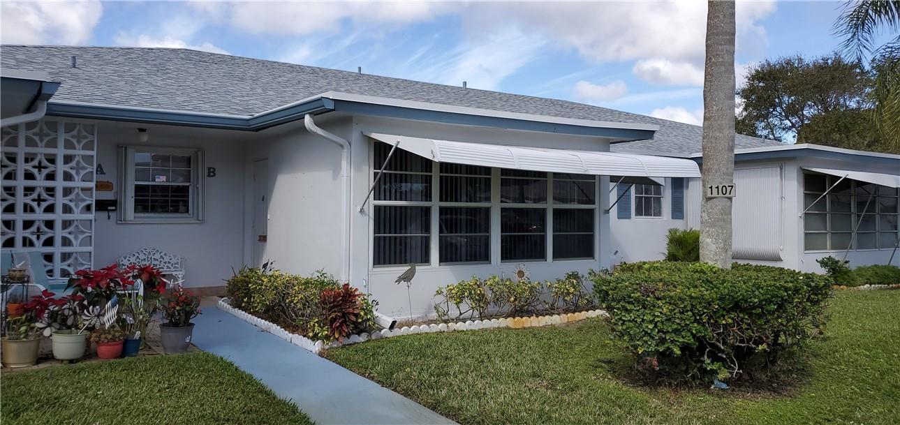 1107 Cir Terrace W, Delray Beach FL 33445 photo 2