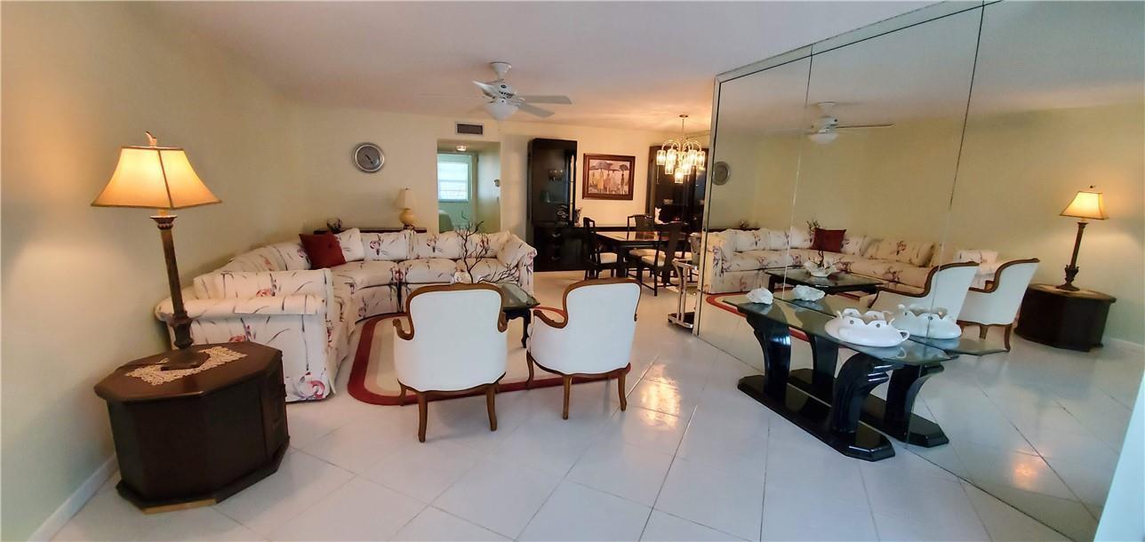1107 Cir Terrace W, Delray Beach FL 33445 photo 4