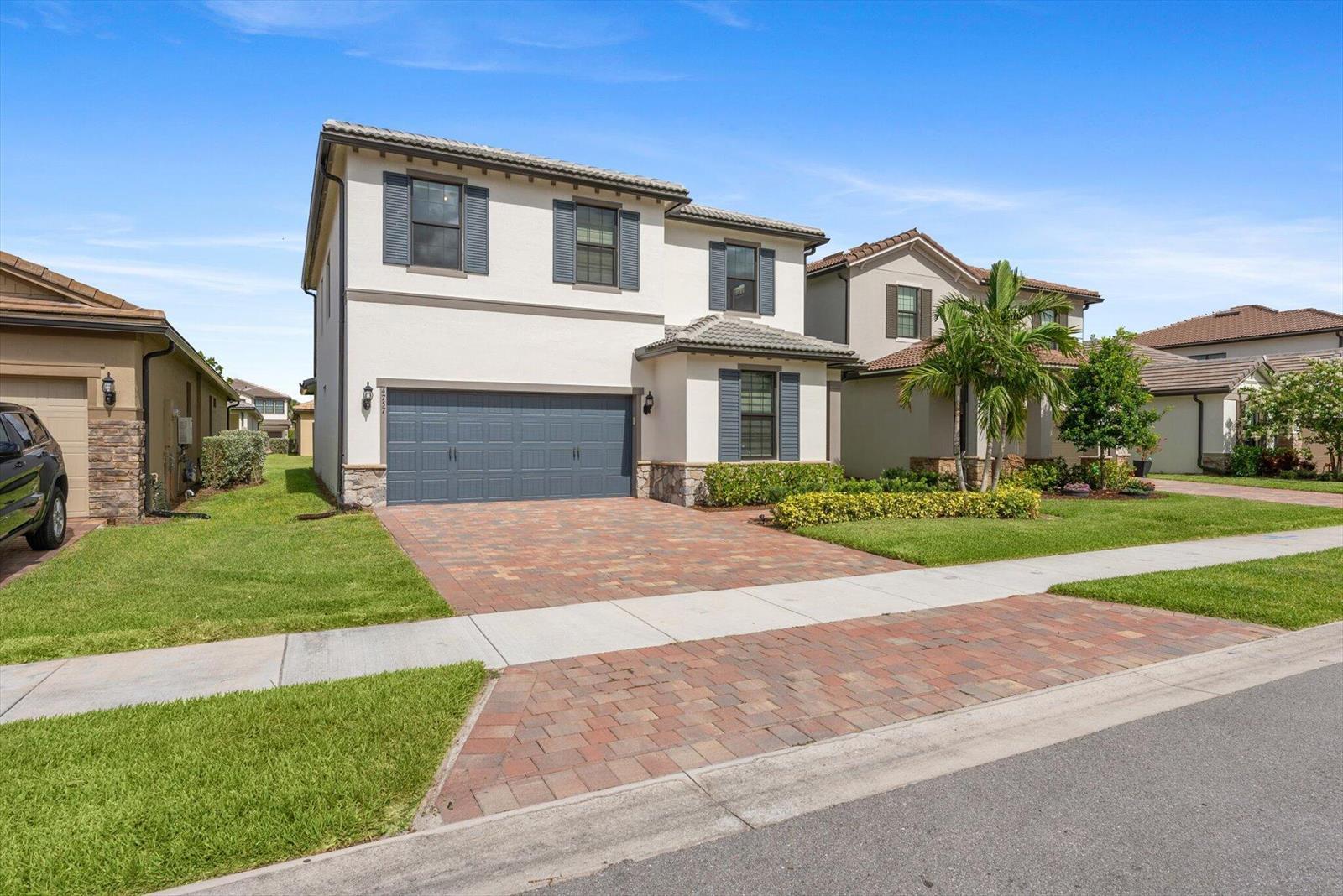 4757 Roldan Court, Lake Worth FL 33467