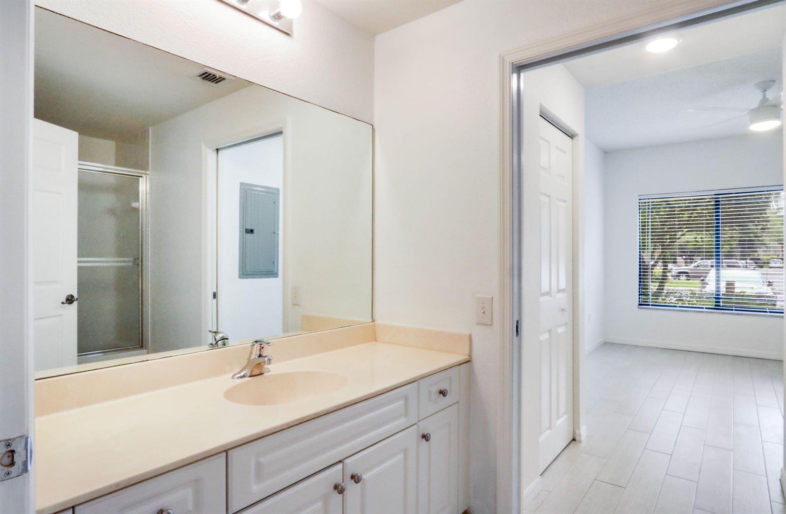 2916 Tuscany Court # 106, Palm Beach Gardens FL 33410 photo 5