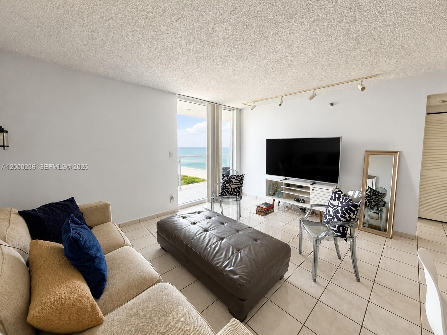 2401 Collins Ave # 1612, Miami Beach FL 33140 photo 5