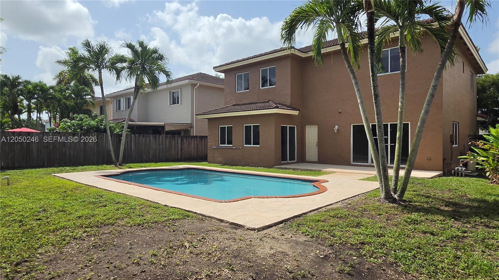 15743 SW 145th Ter, Miami FL 33196 photo 2