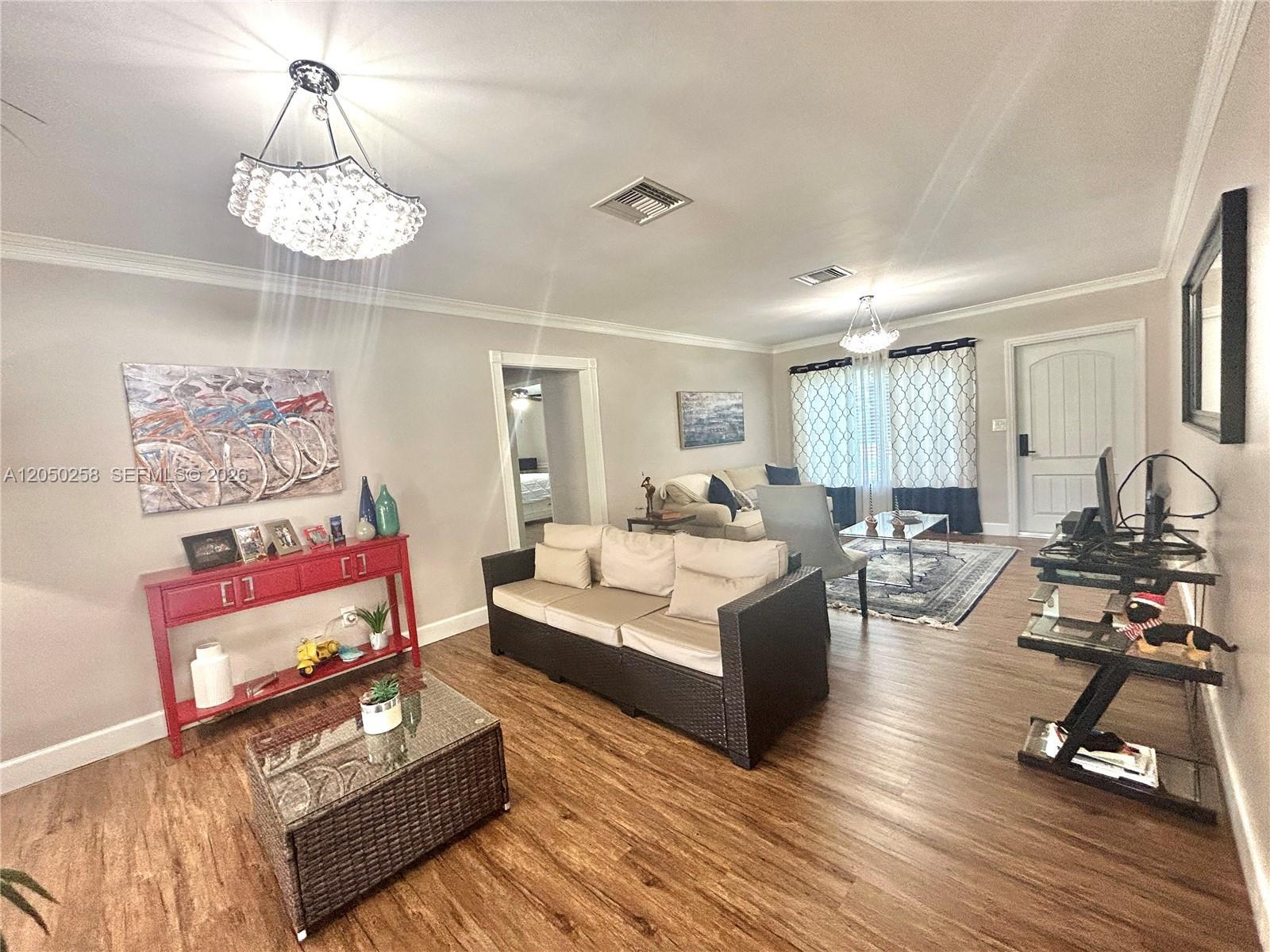 416 Bayberry Dr, Plantation FL 33317 photo 3