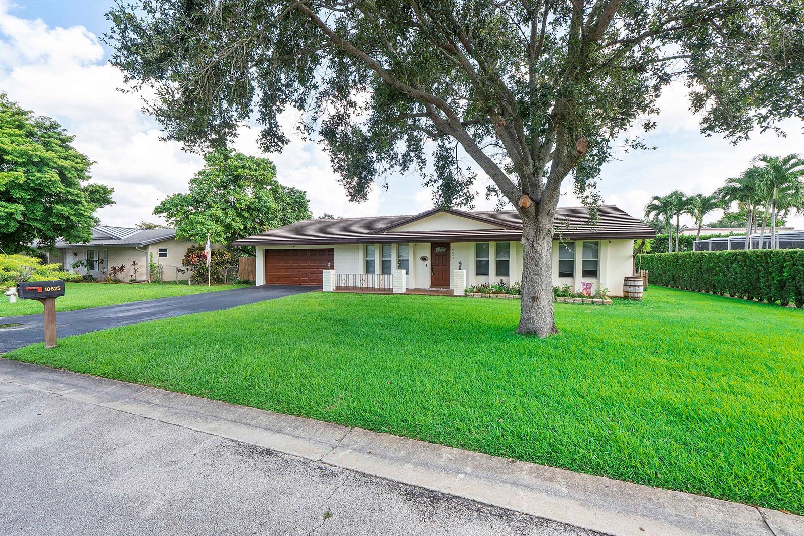 10625 NW 37th Street, Coral Springs FL 33065 photo 2