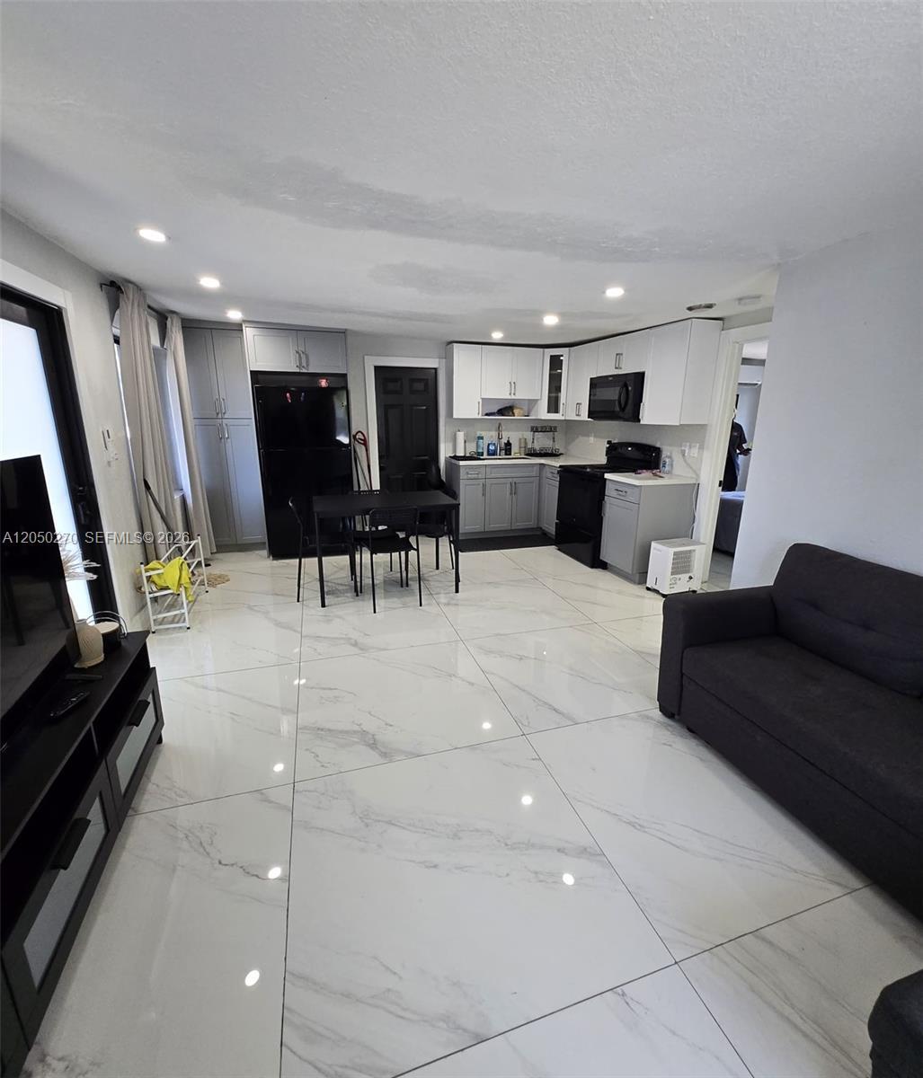 1281 NE 110th St # 1281, Miami FL 33161 photo 5