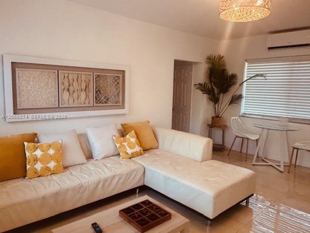 2251 SW 27th St # 5, Miami FL 33133