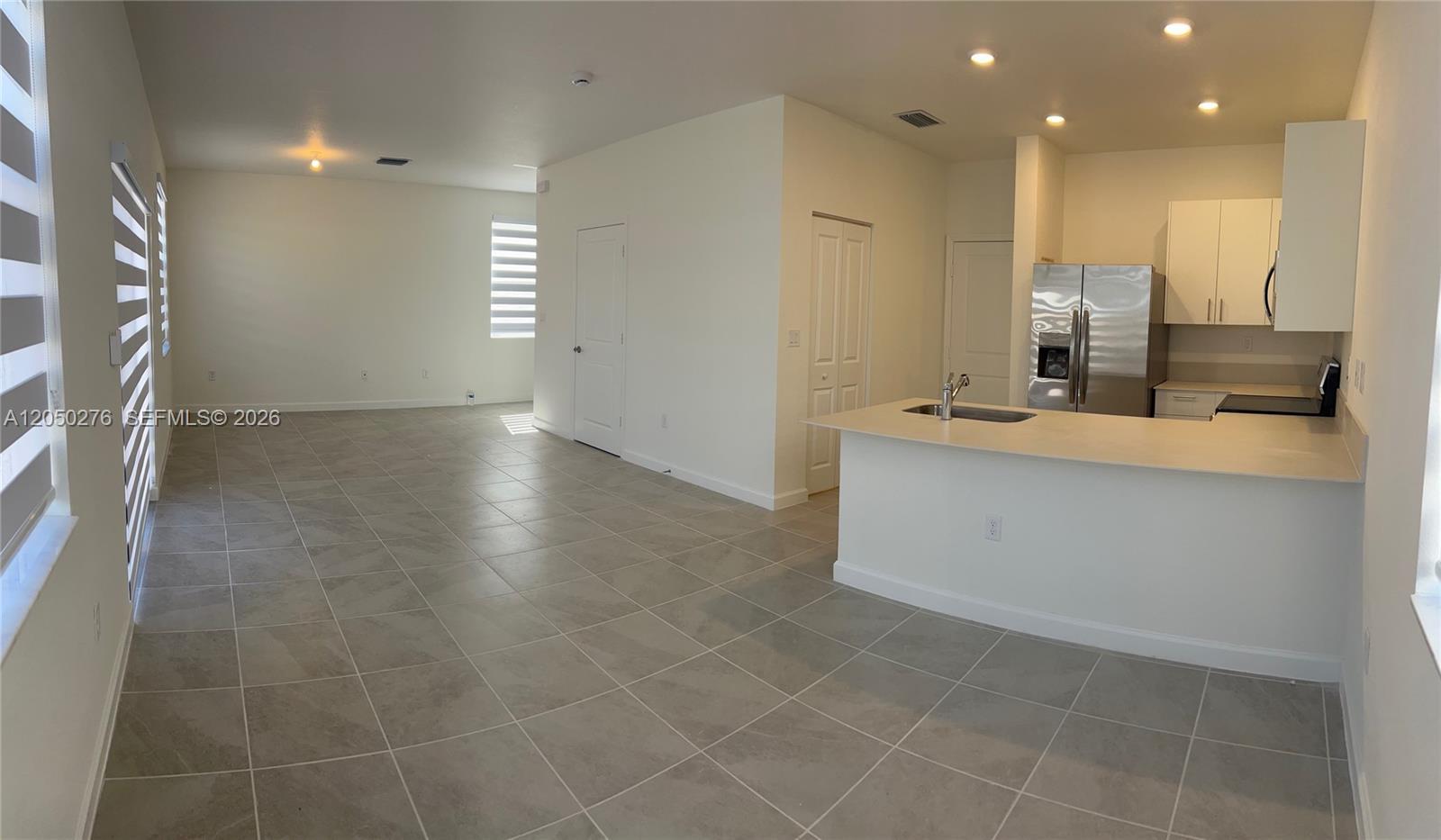 2651 SE 24th Dr, Homestead FL 33035 photo 4