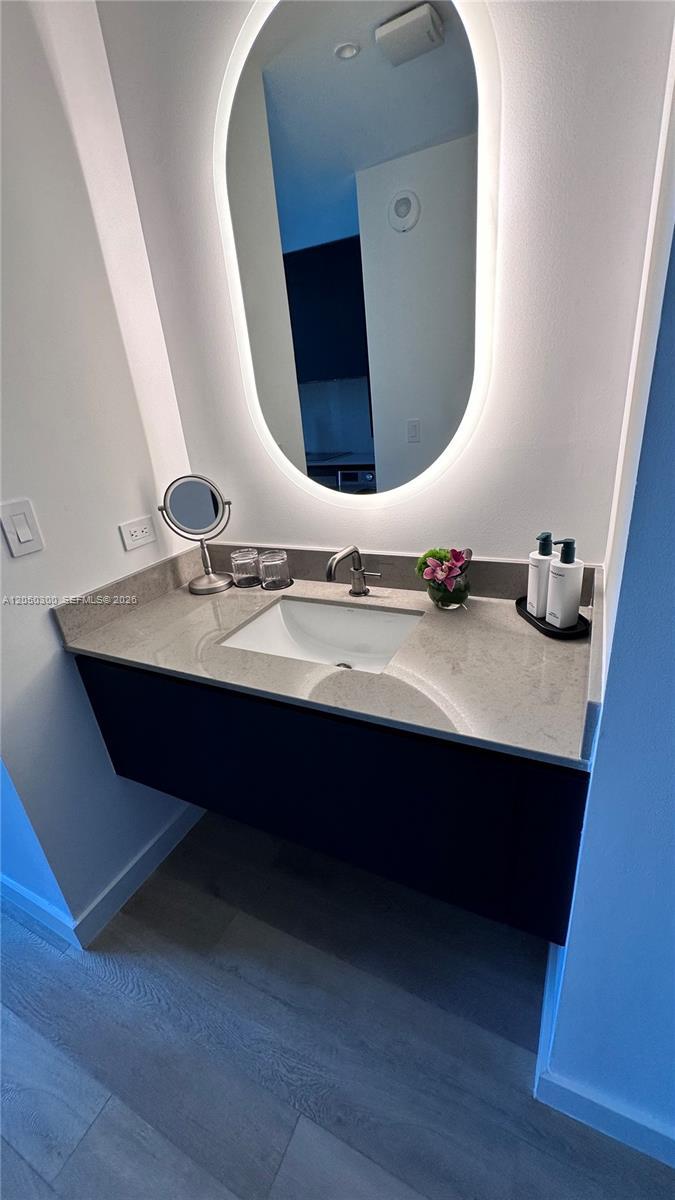 20 NE 11 Street # 2212A, Miami FL 33132 photo 4