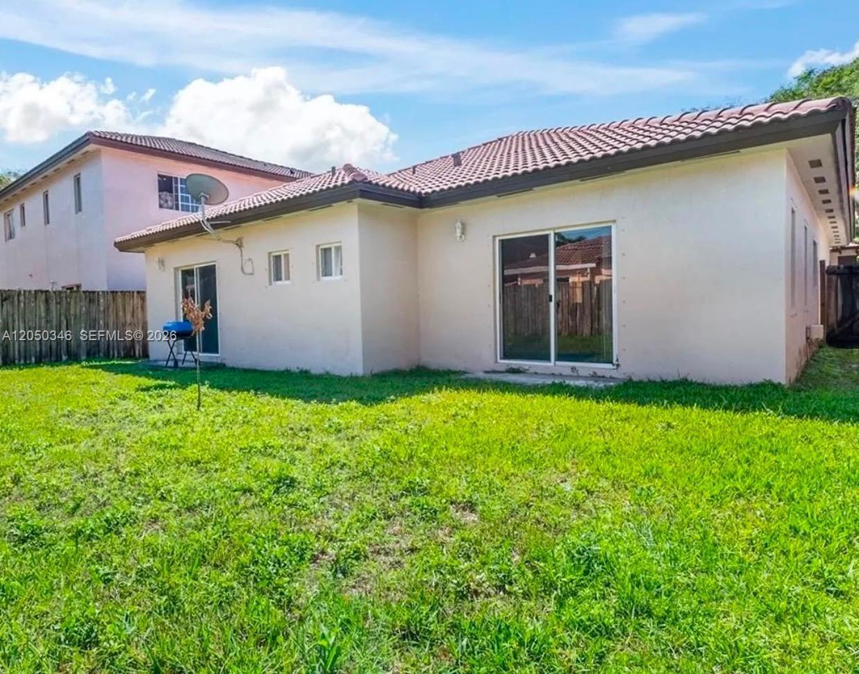 22901 SW 114th Ave, Miami FL 33170 photo 2