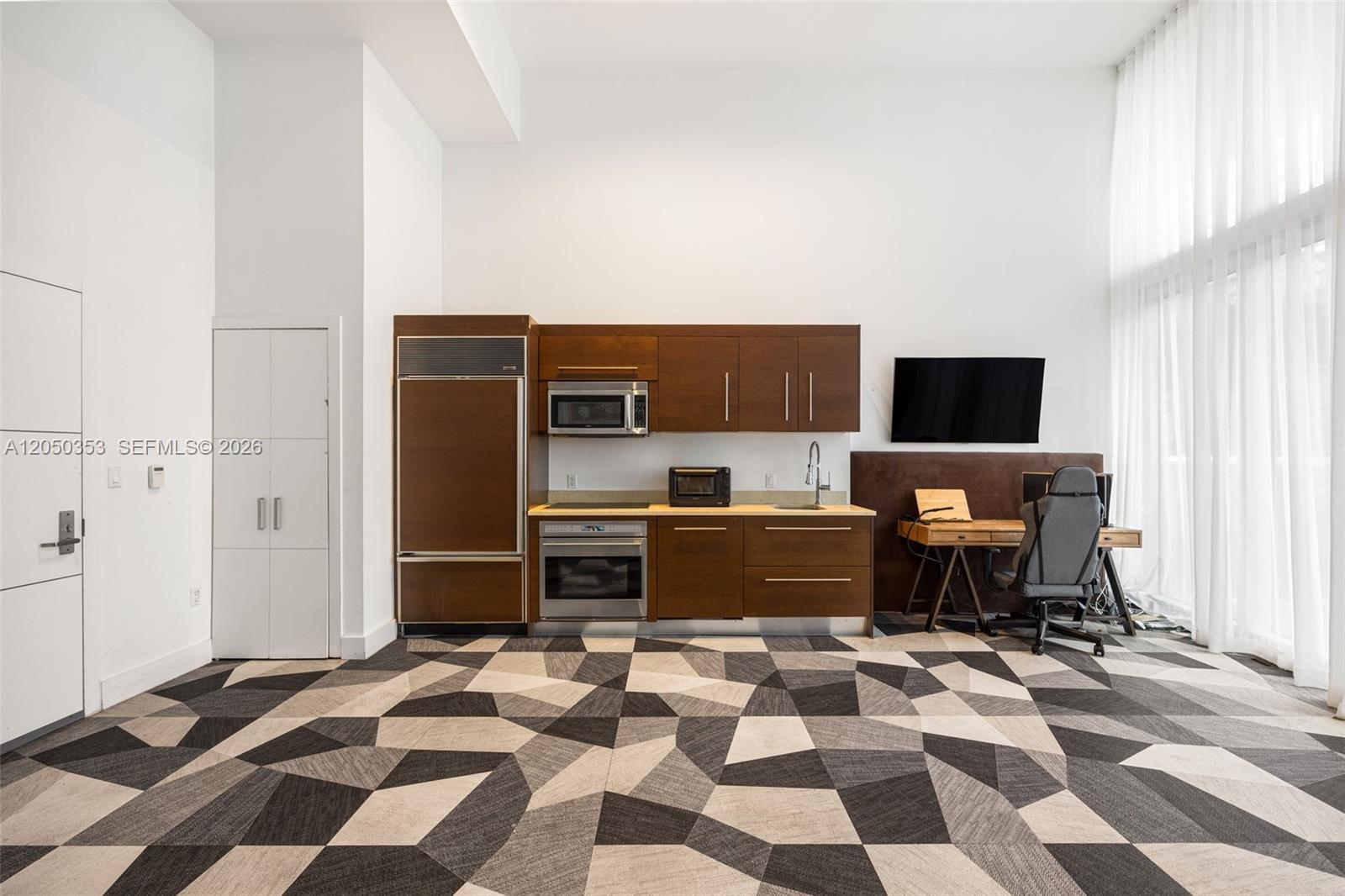 465 Brickell Ave # 1503, Miami FL 33131 photo 3