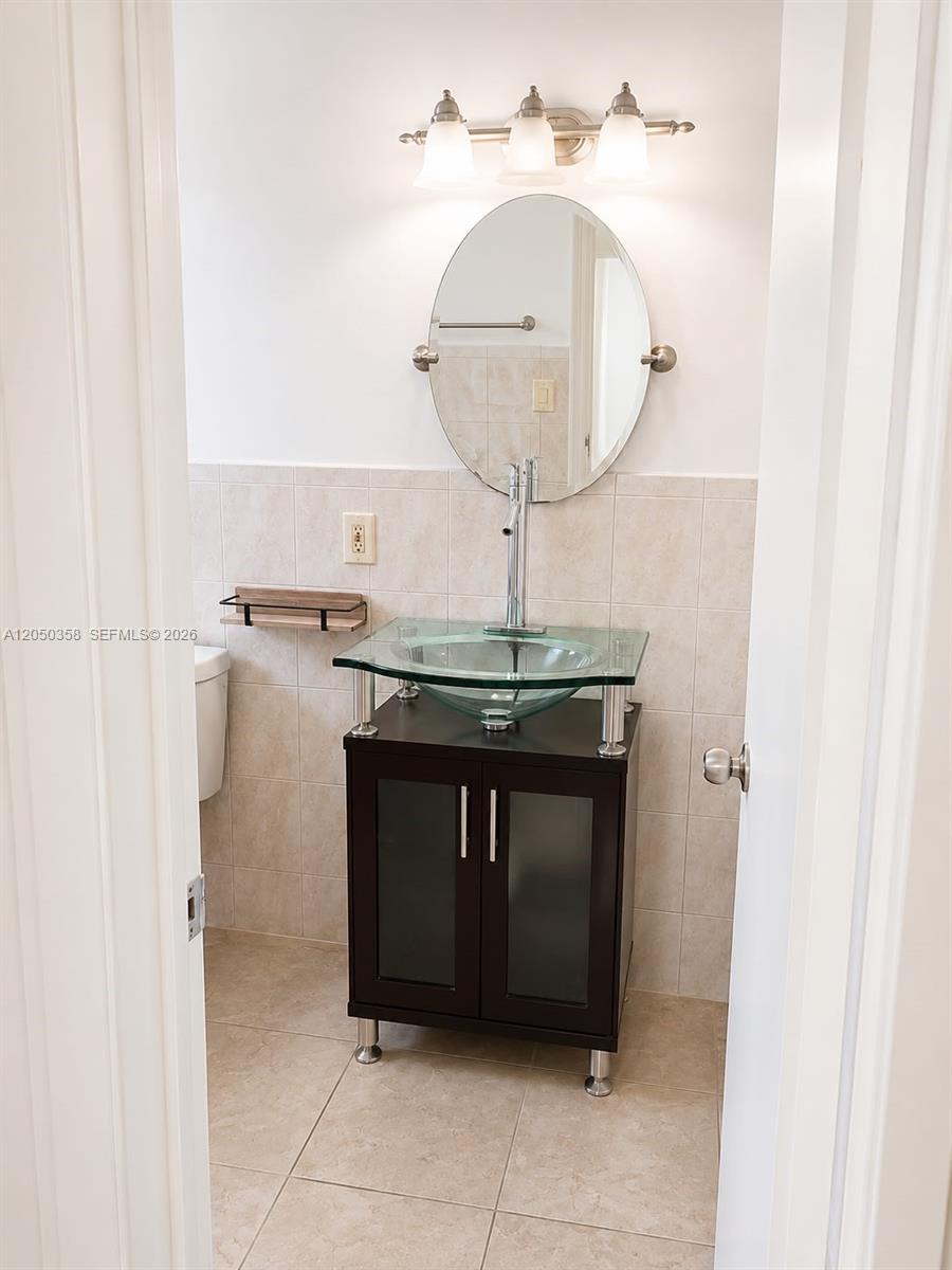 6345 W 16th Ave, Hialeah FL 33012 photo 5