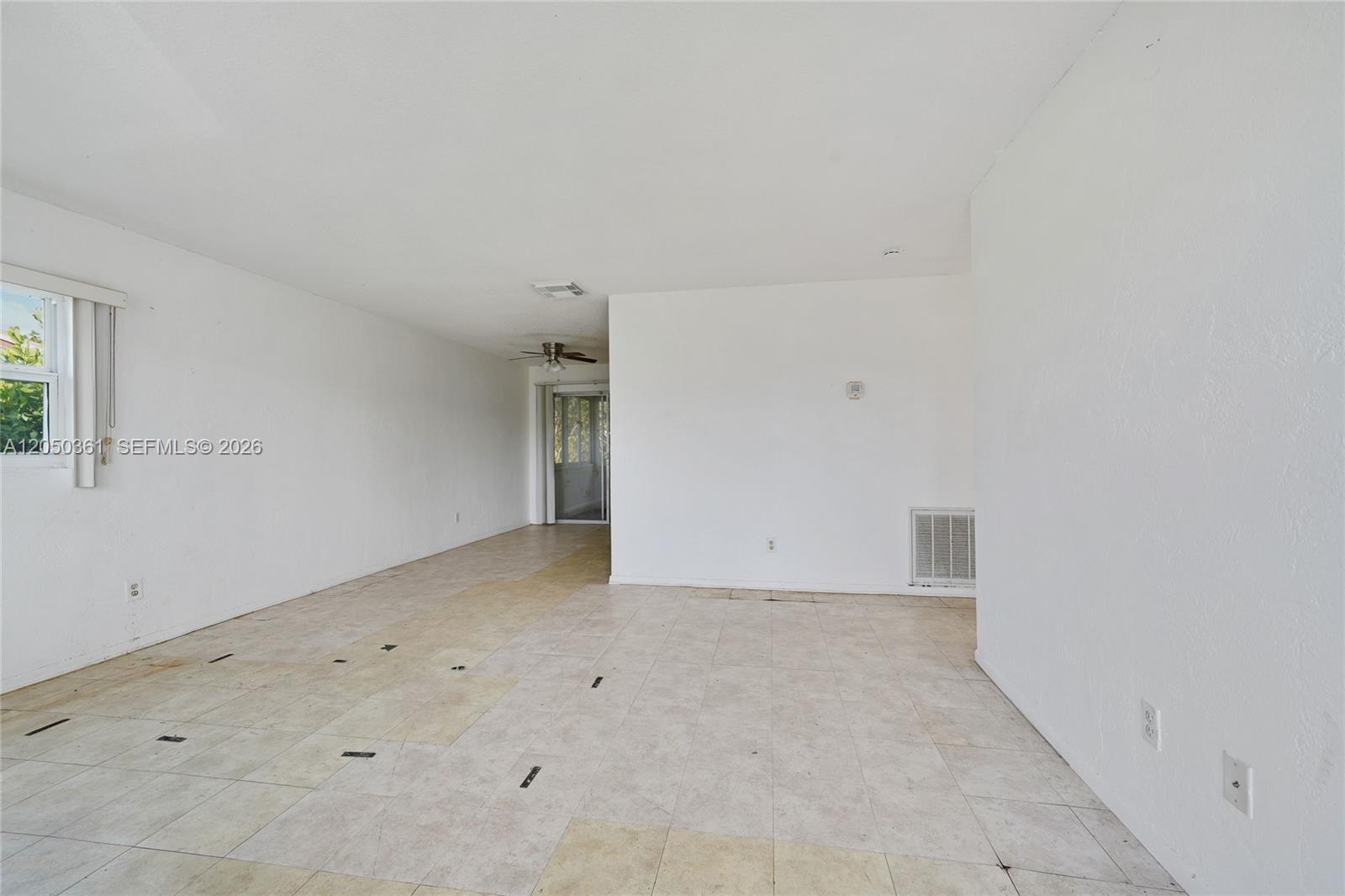 9800 NW 70th Ct, Tamarac FL 33321 photo 5