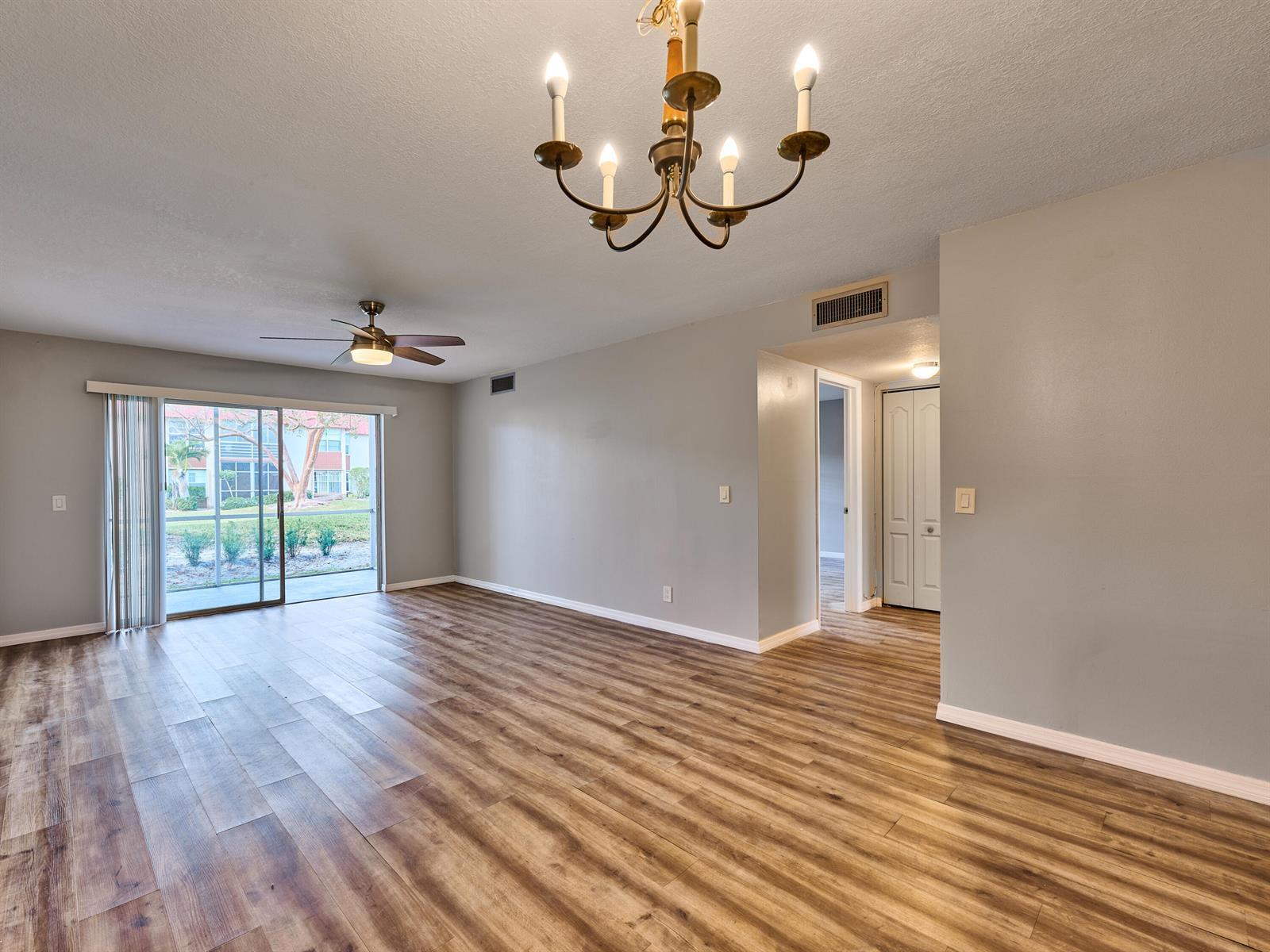 12021 W Greenway Drive, Royal Palm Beach FL 33411 photo 4