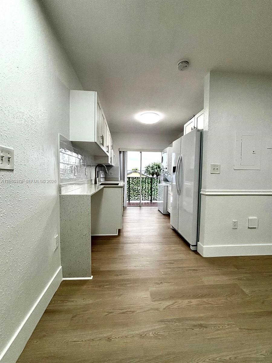 3514 W 76th St # 203, Hialeah FL 33018 photo 2