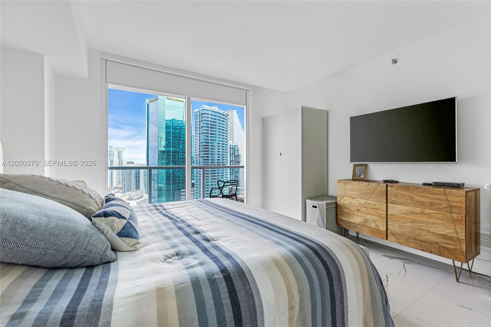 55 SE 6th ST # 3807, Miami FL 33131 photo 4