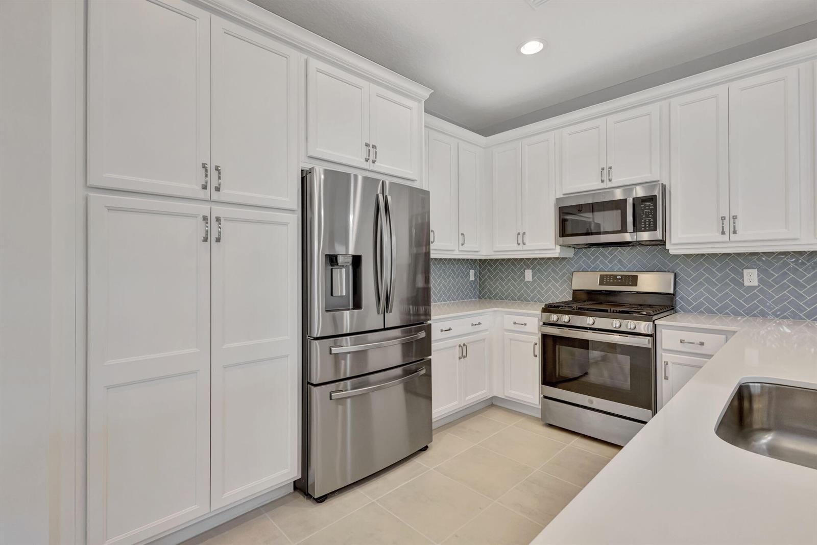 12557 SW Rain River Drive, Port St. Lucie FL 34987 photo 4