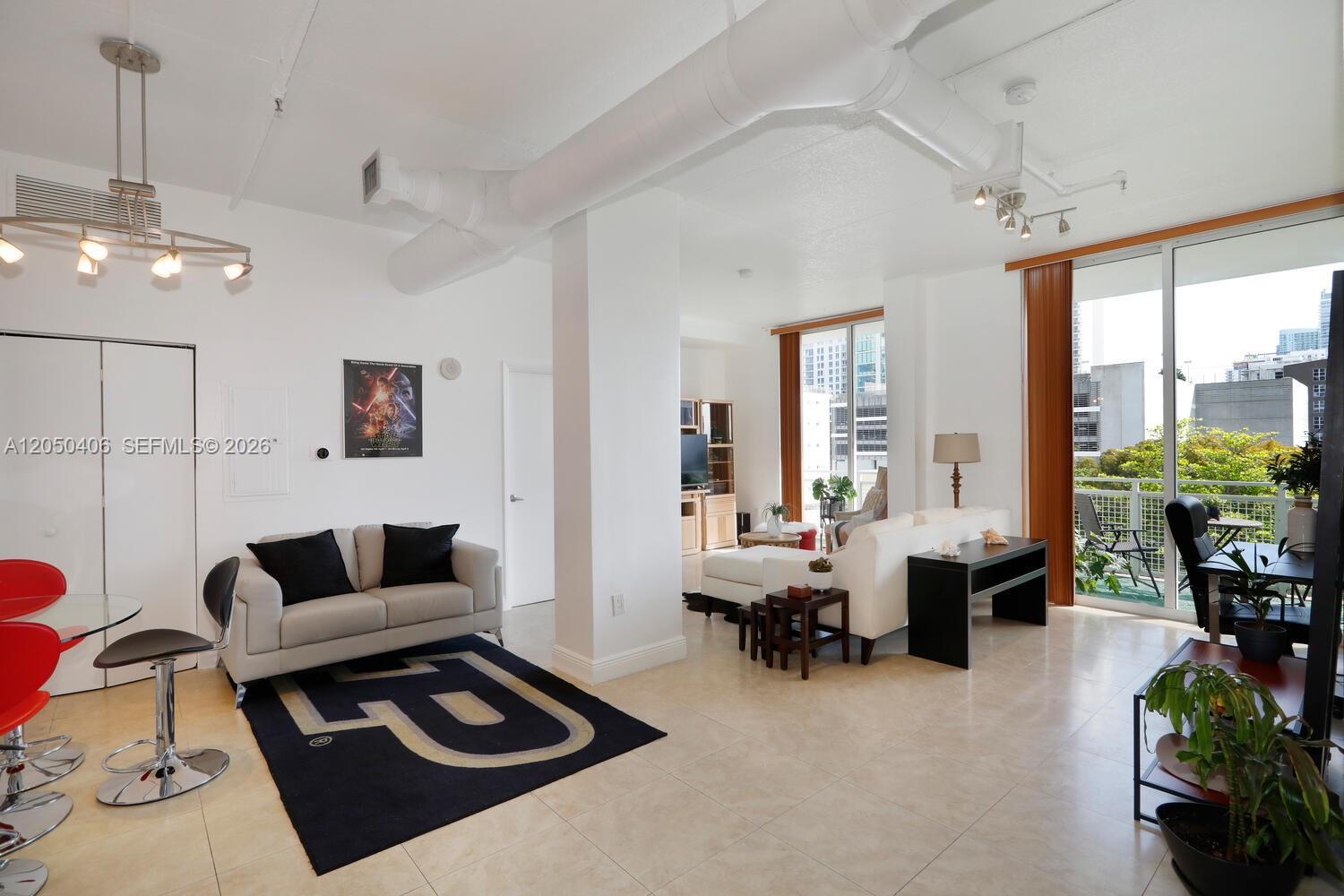 444 NE 30th St # 502, Miami FL 33137 photo 4