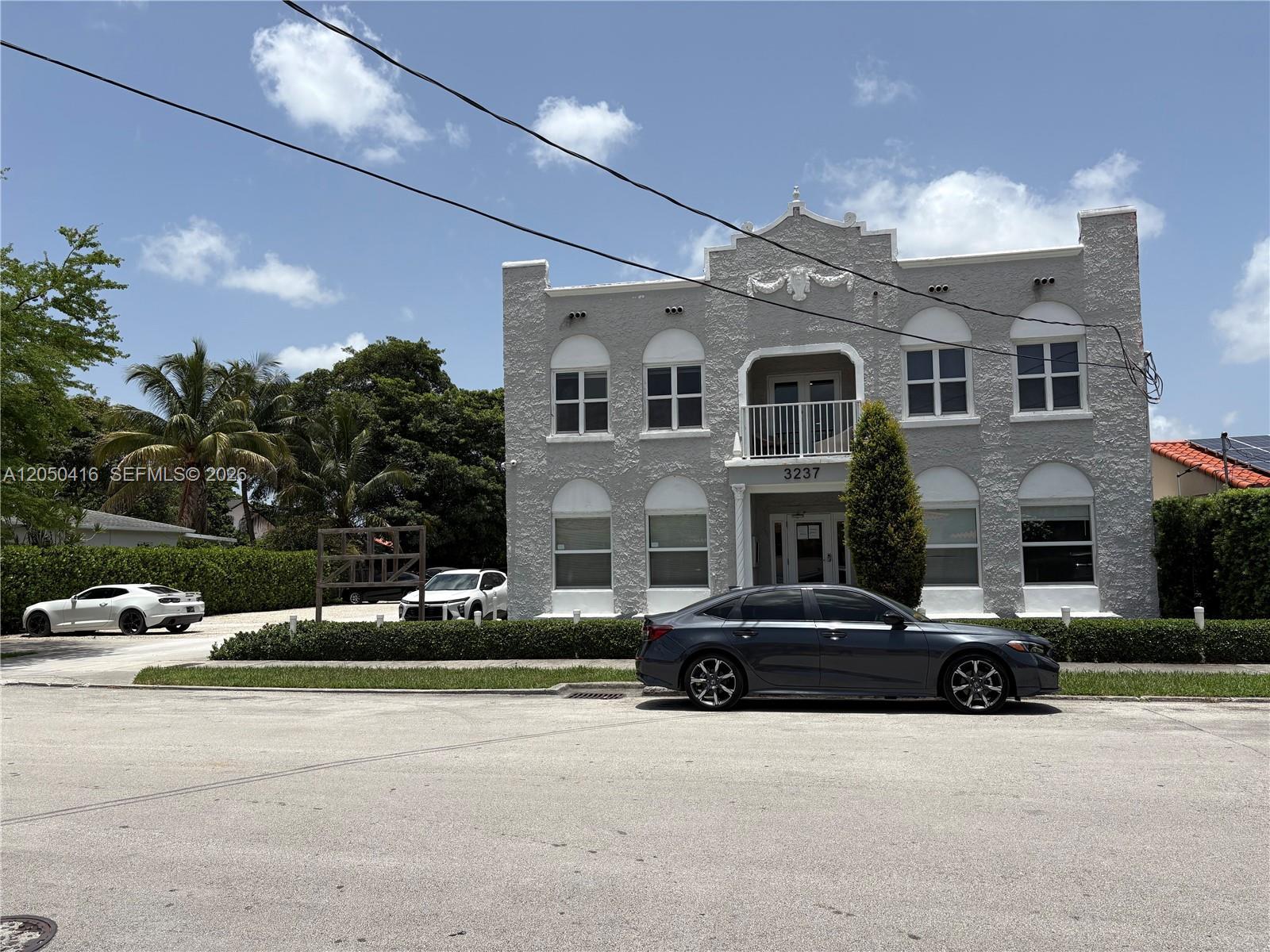 3237 SW 4th St # 2, Miami FL 33135