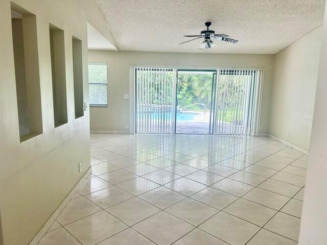 454 Cactus Circle, Boca Raton FL 33487 photo 3