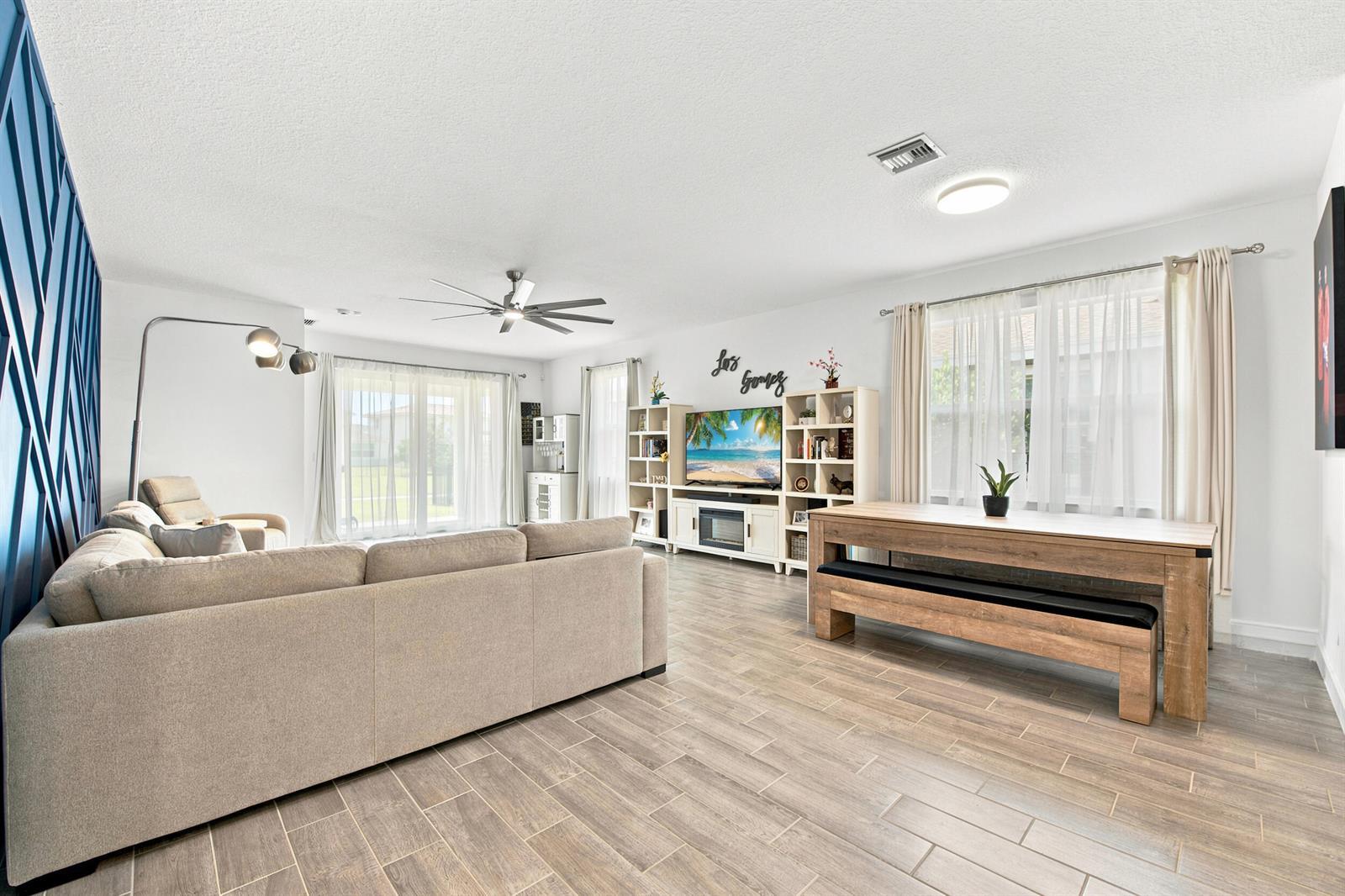 1397 Haywagon Trail, Loxahatchee FL 33470 photo 4