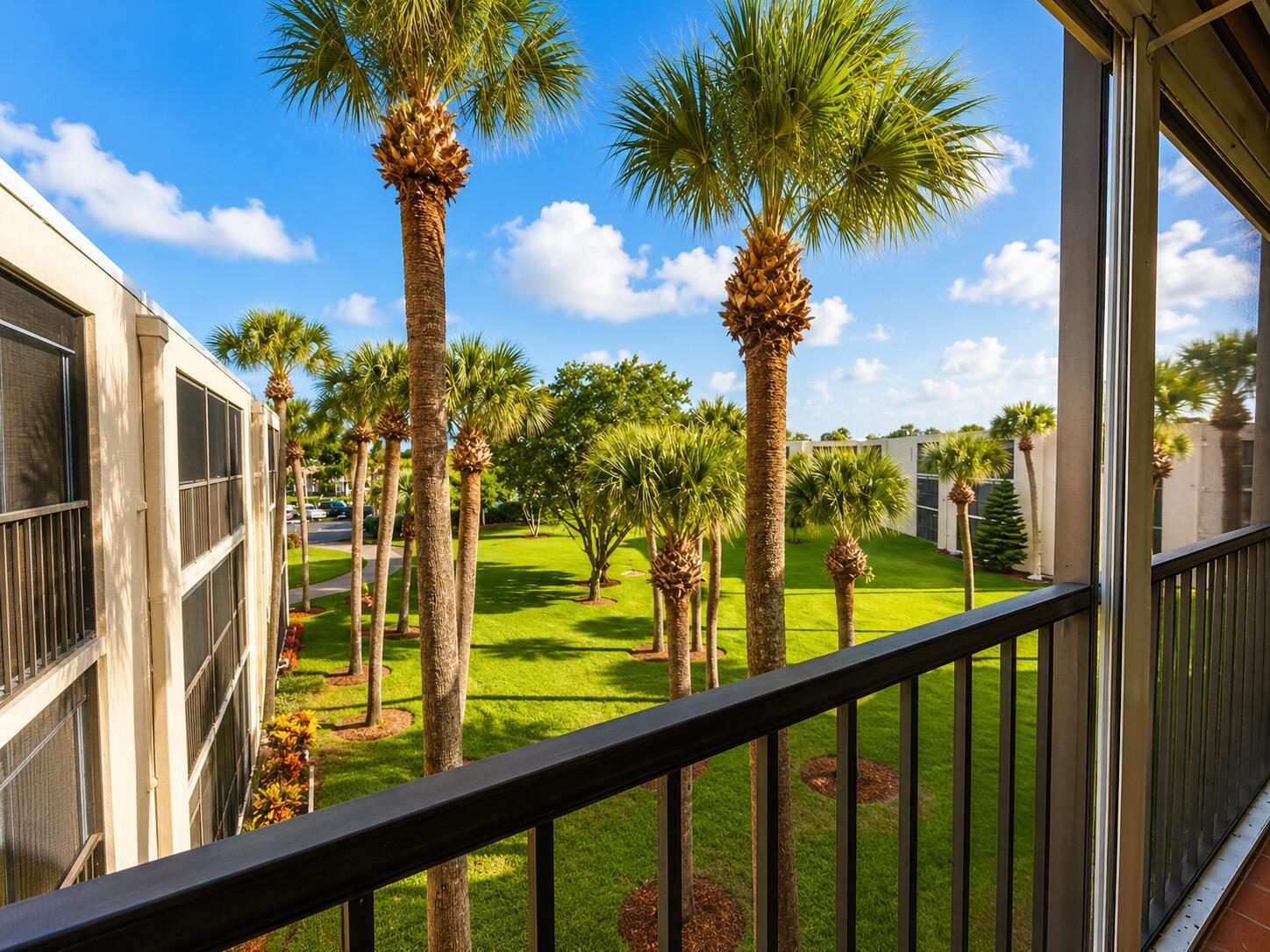 5370 Las Verdes Circle # 304, Delray Beach FL 33484 photo 2