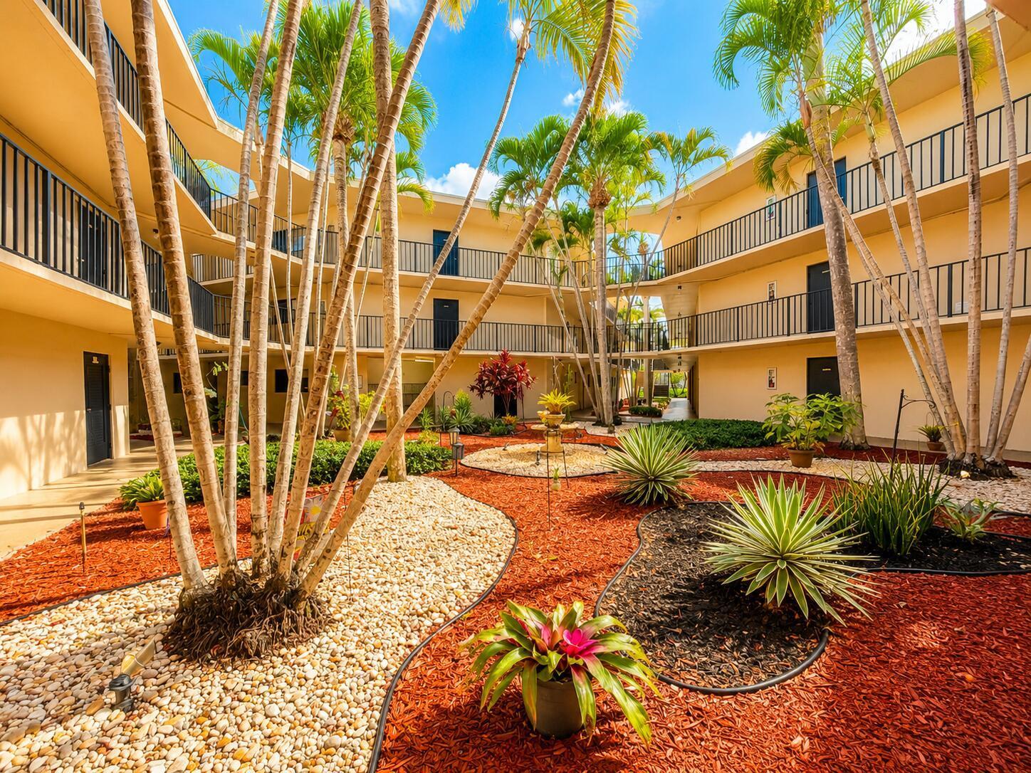 5370 Las Verdes Circle # 304, Delray Beach FL 33484 photo 3