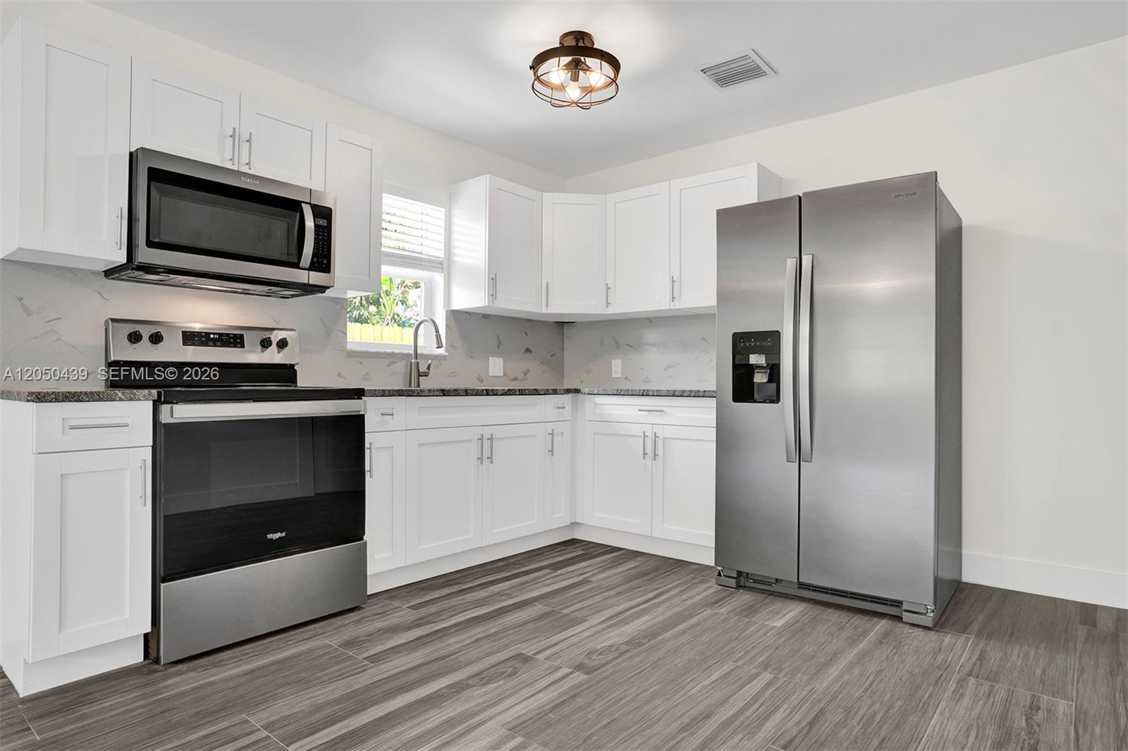 929 S N St # 5, Lake Worth FL 33460